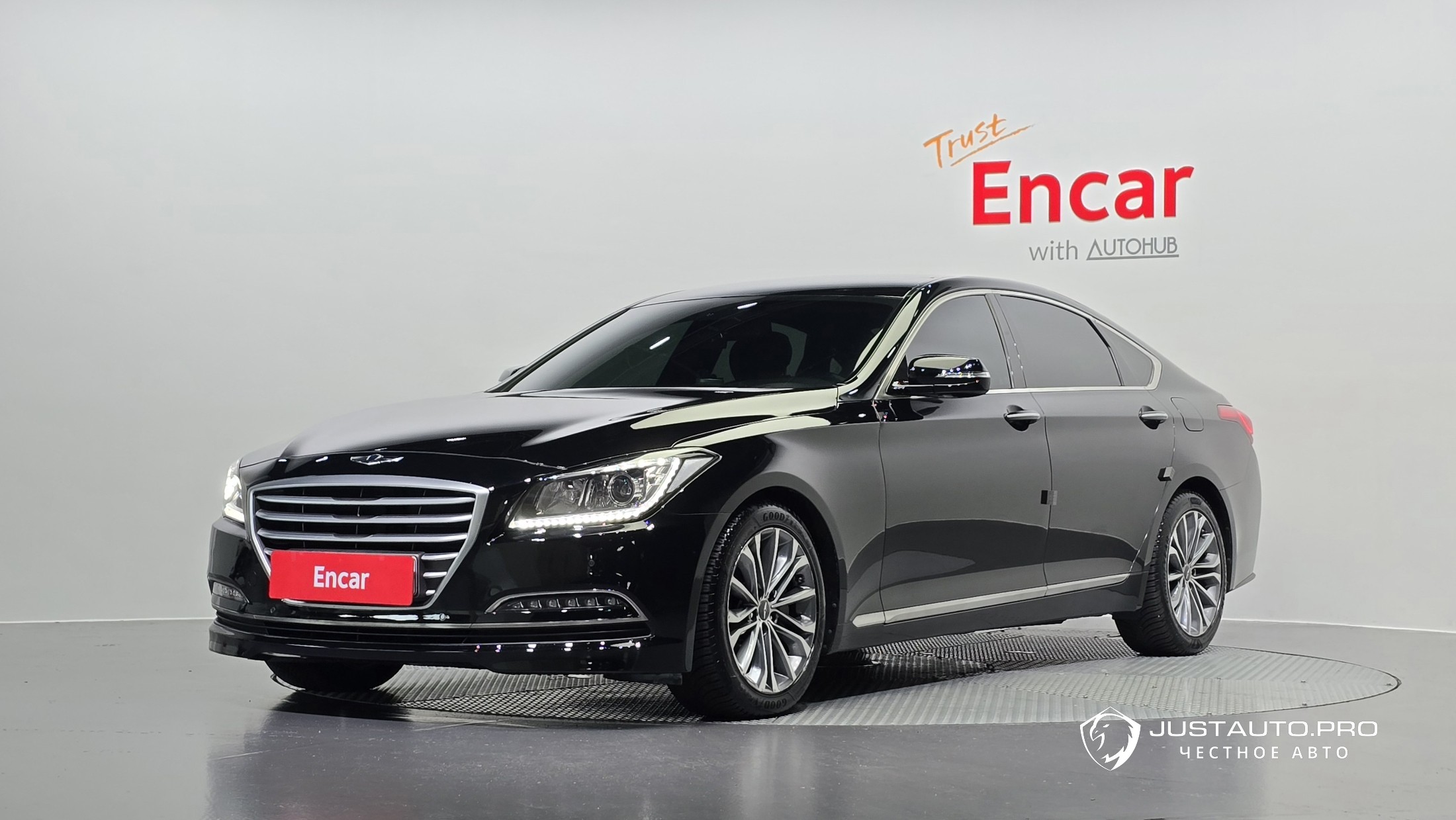 Автомобиль Hyundai Genesis