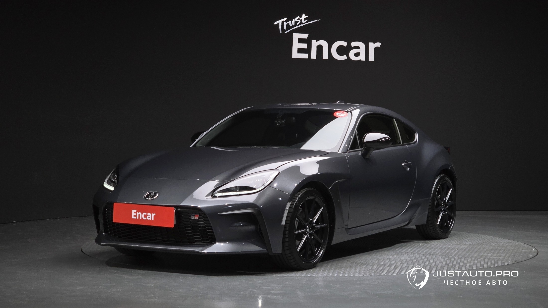 Автомобиль Toyota 86
