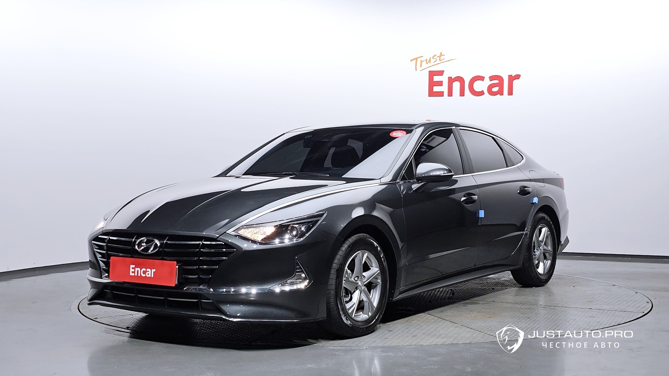 Автомобиль Hyundai Sonata