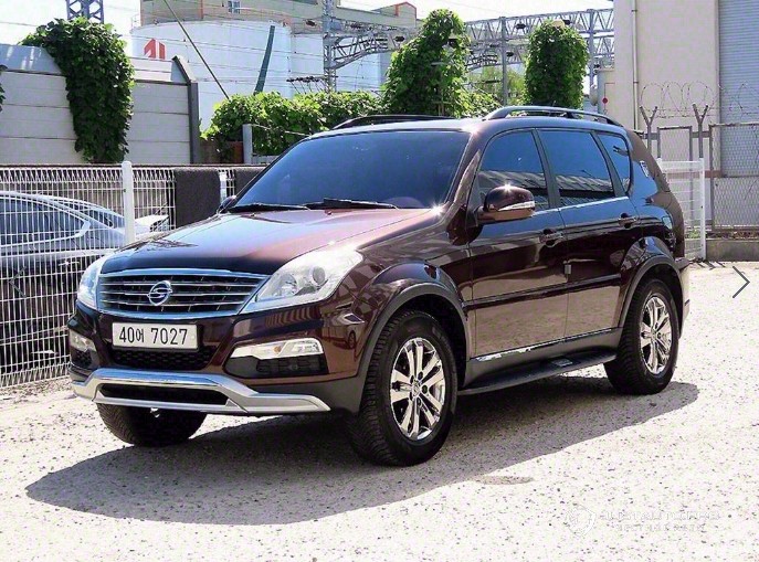 Автомобиль KG_Mobility_Ssangyong Rexton