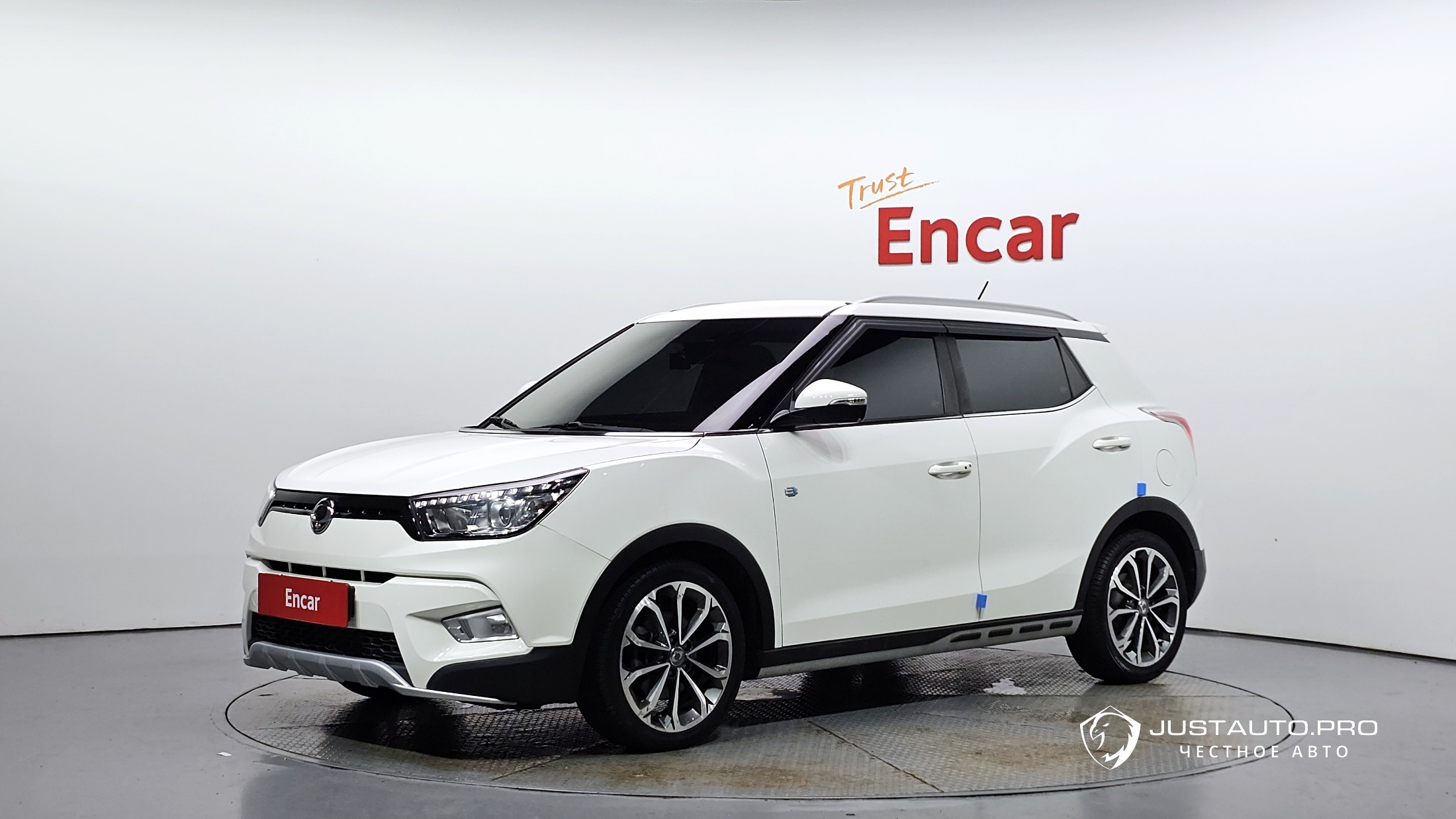 Автомобиль KG_Mobility_Ssangyong TIBOLI
