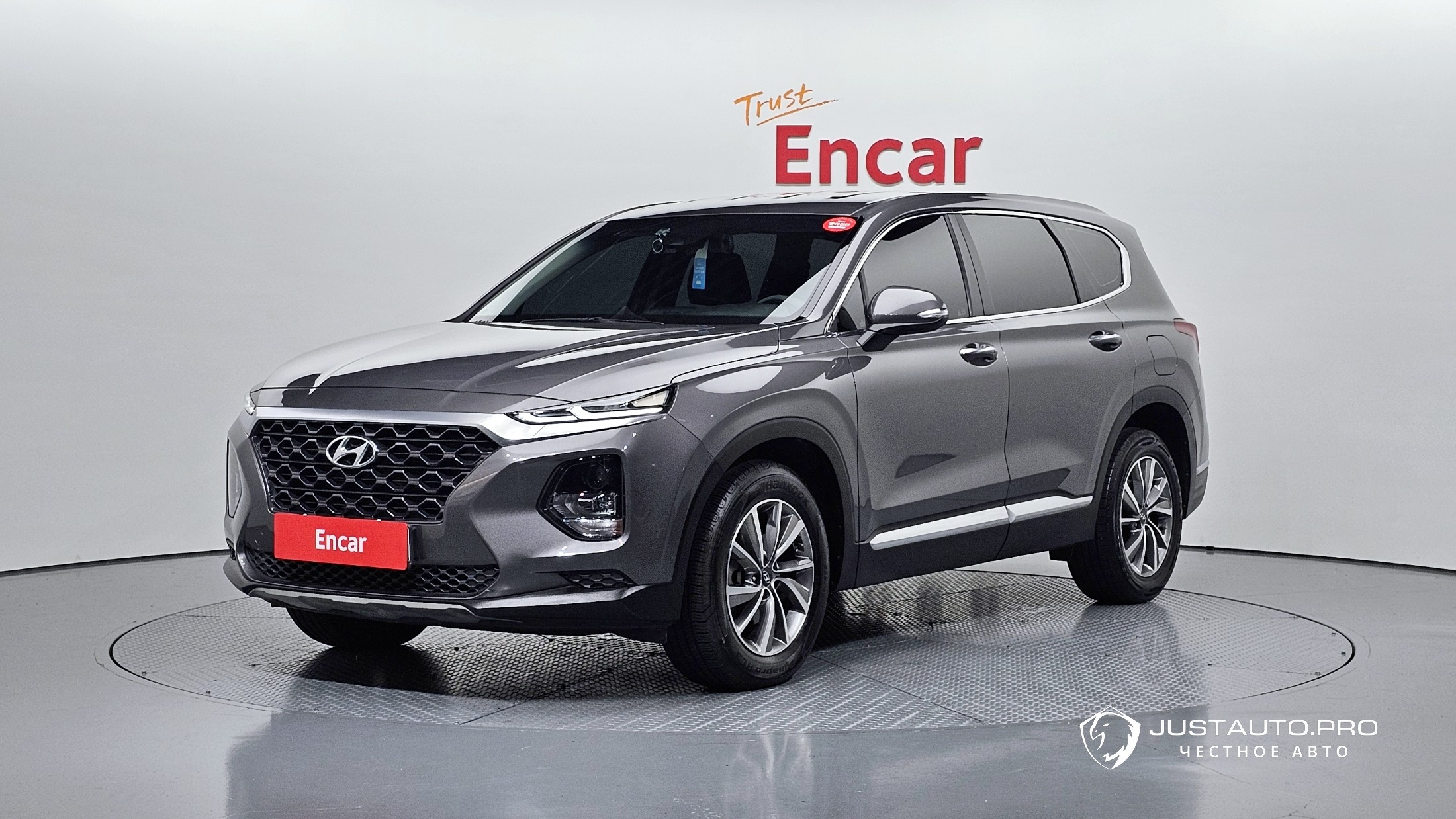 Автомобиль Hyundai Santafe