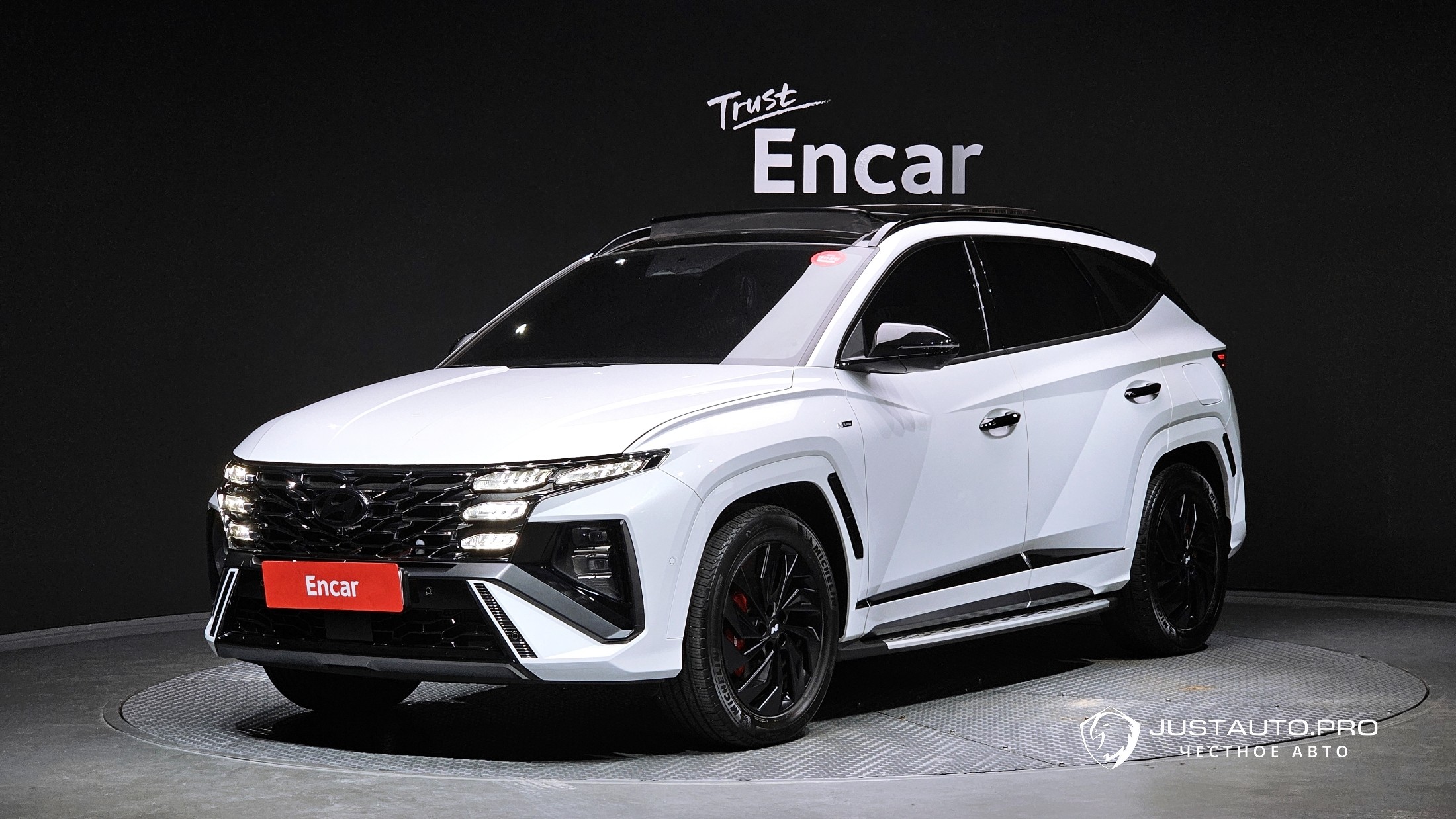 Автомобиль Hyundai Tucson