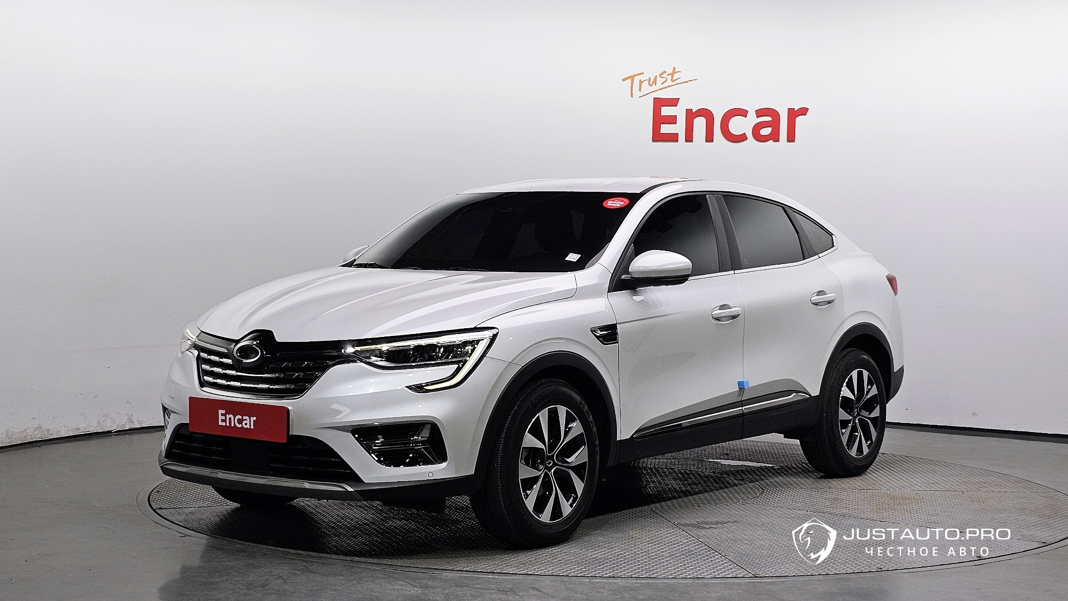 Автомобиль Renault-KoreaSamsung XM3