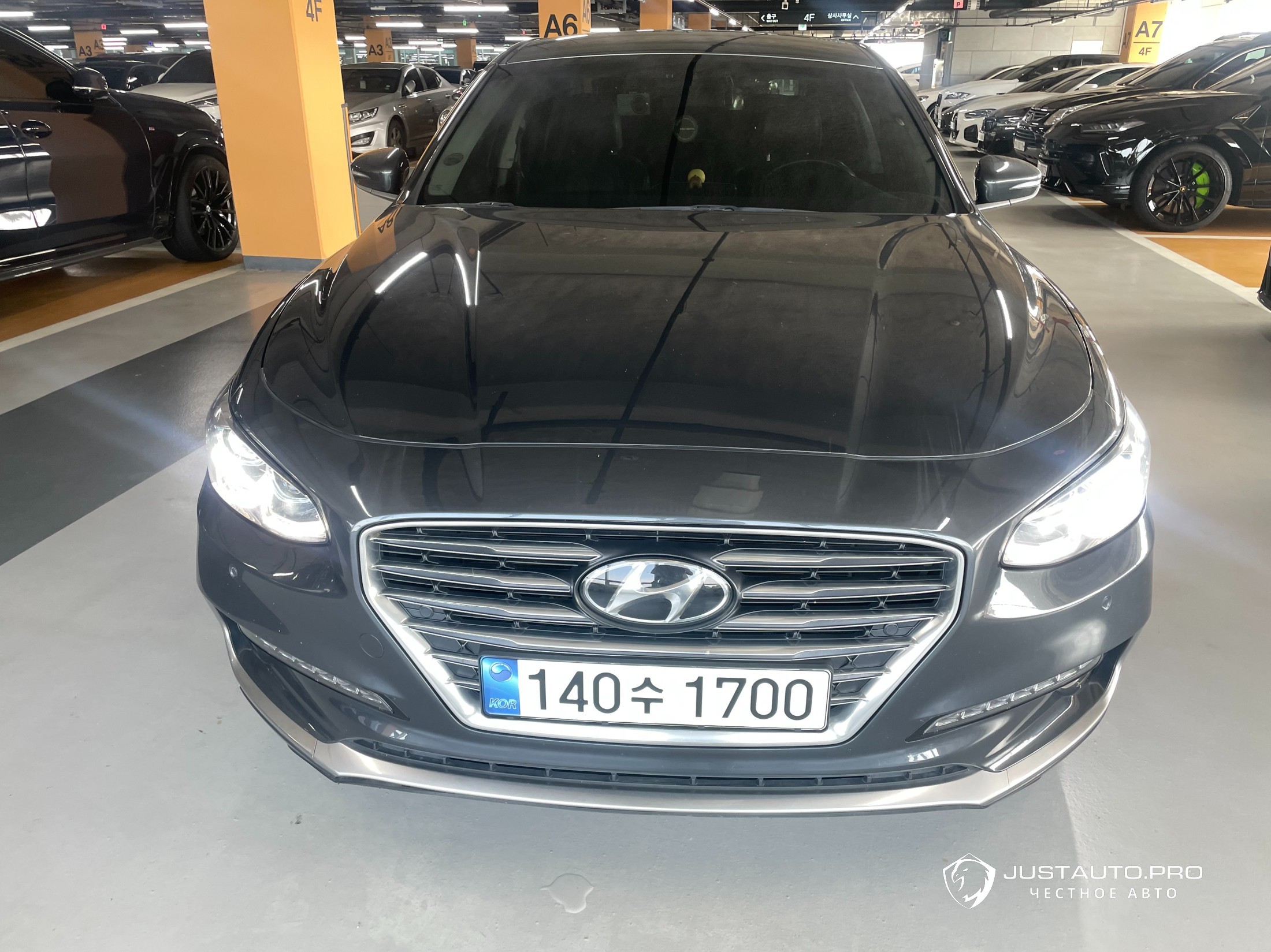 Автомобиль Hyundai Grandeur