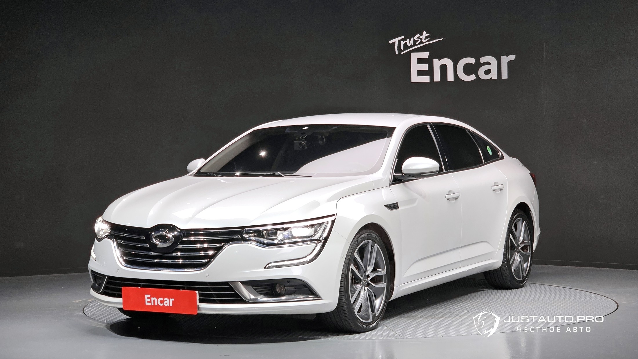 Автомобиль Renault-KoreaSamsung SM6