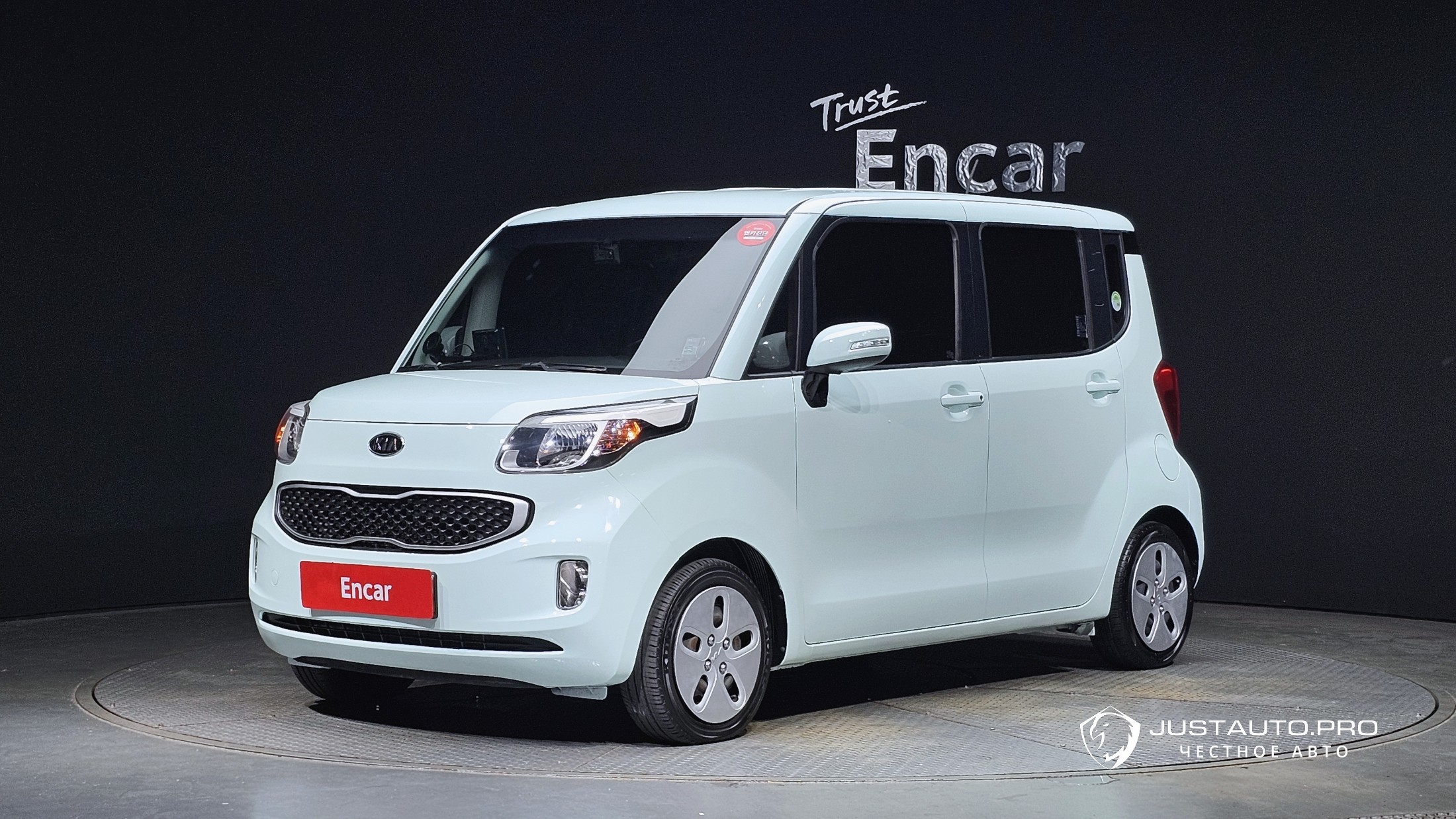 Автомобиль Kia RAY