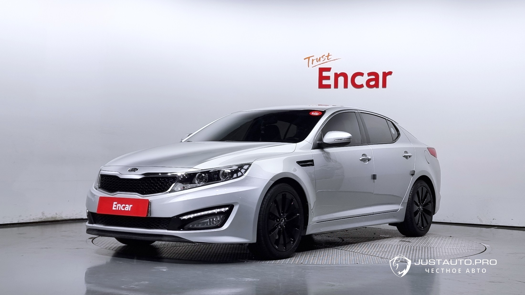 Автомобиль Kia K5