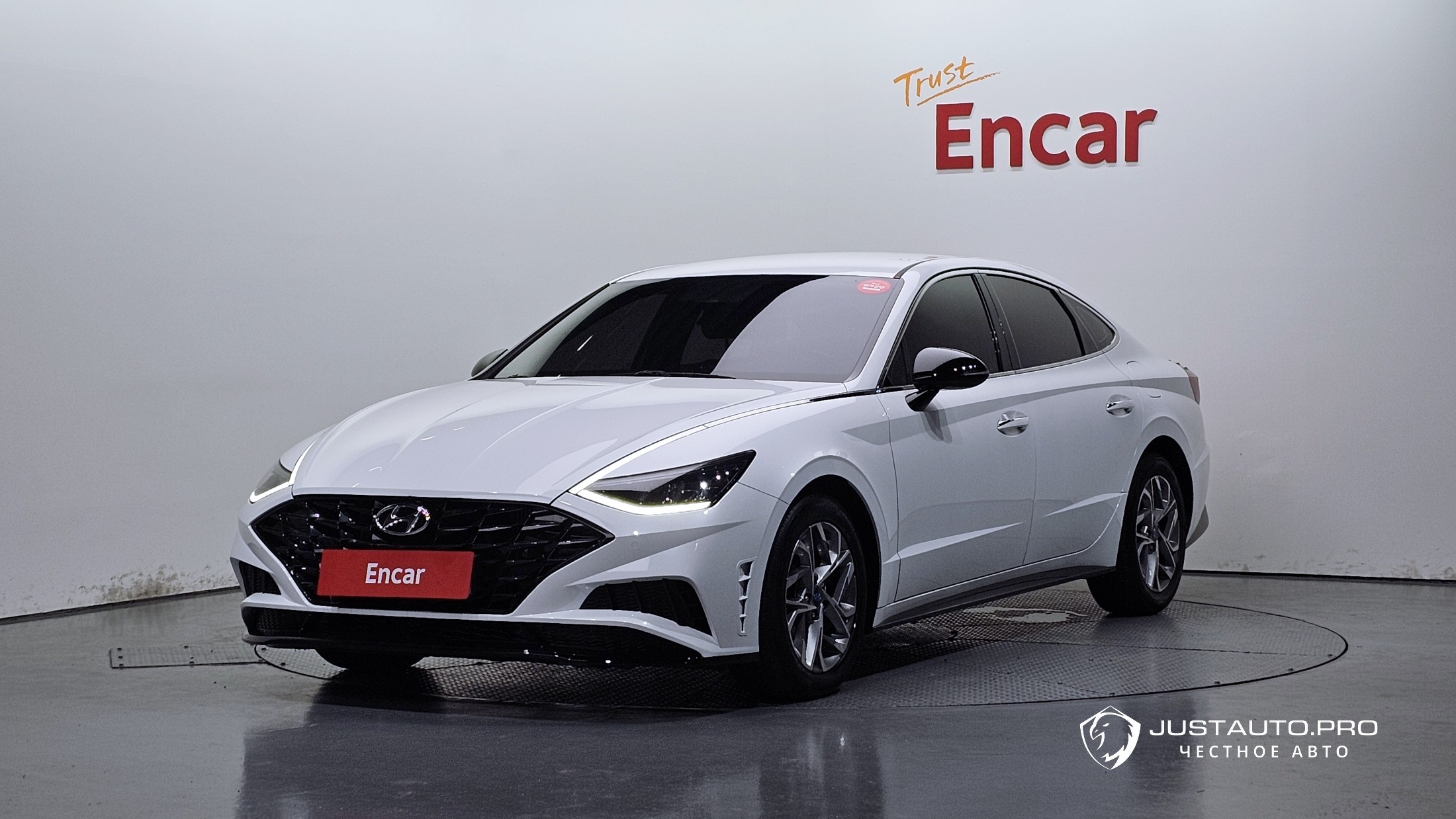 Автомобиль Hyundai Sonata