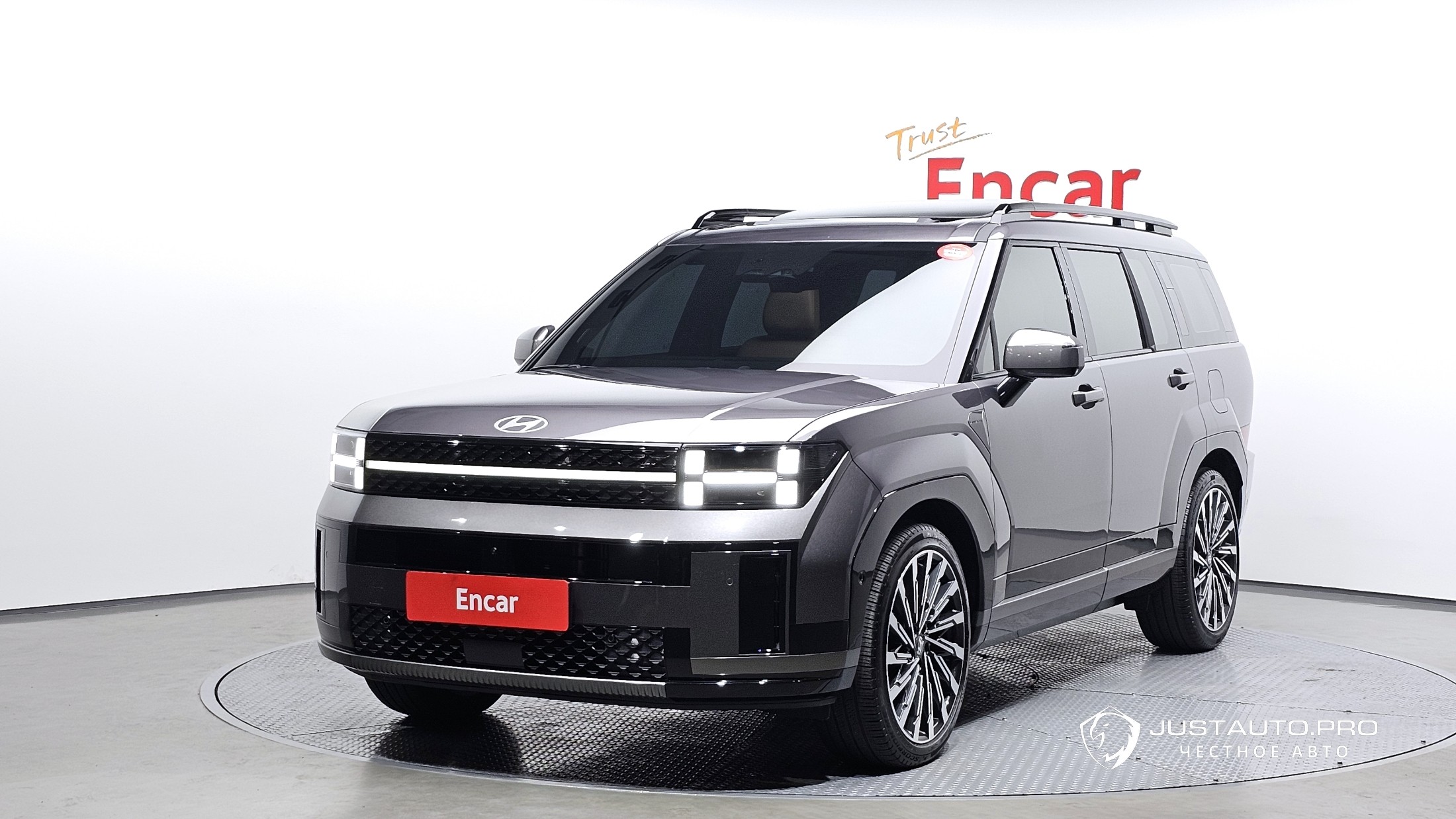 Автомобиль Hyundai Santafe