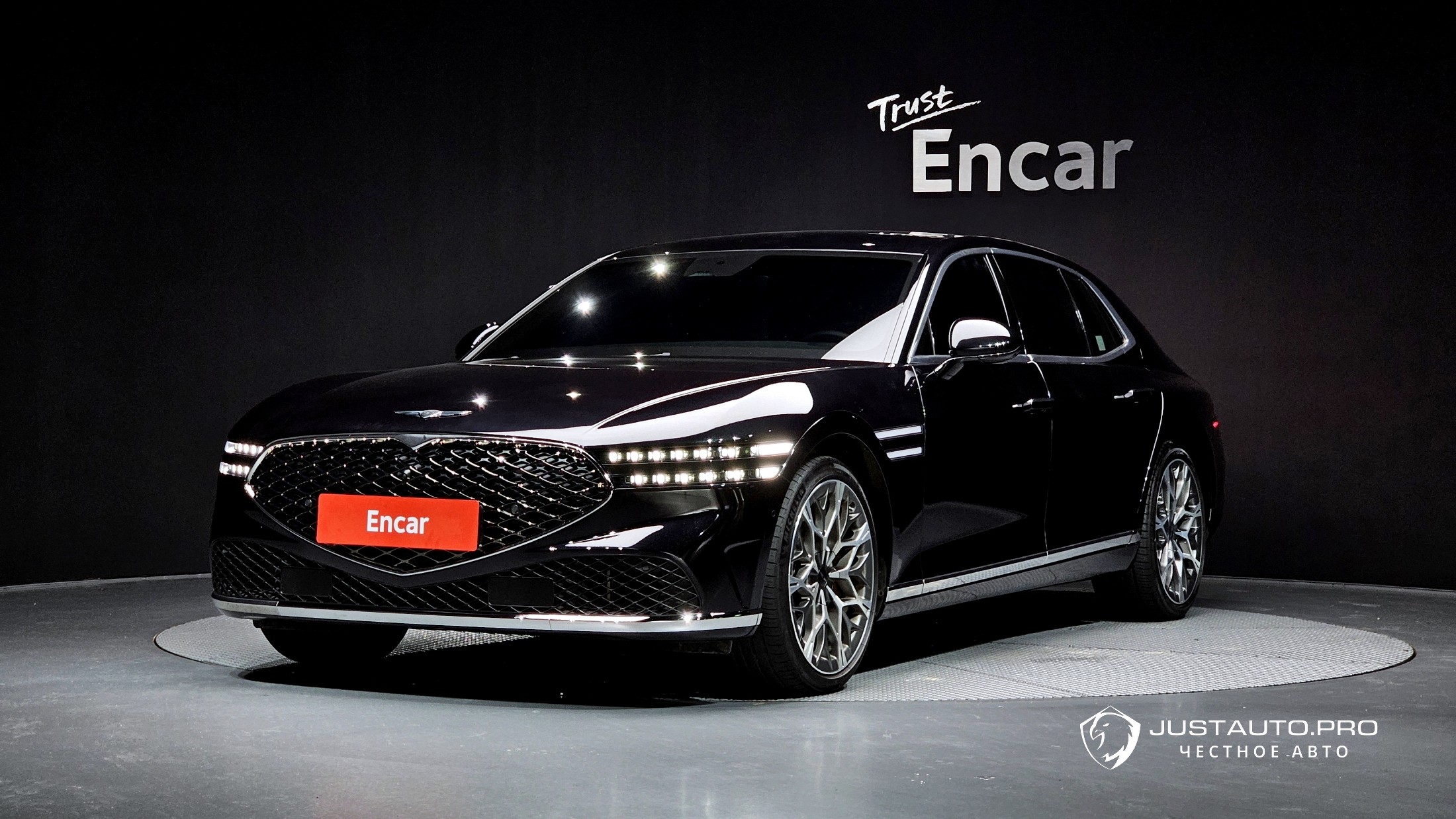 Автомобиль Genesis G90