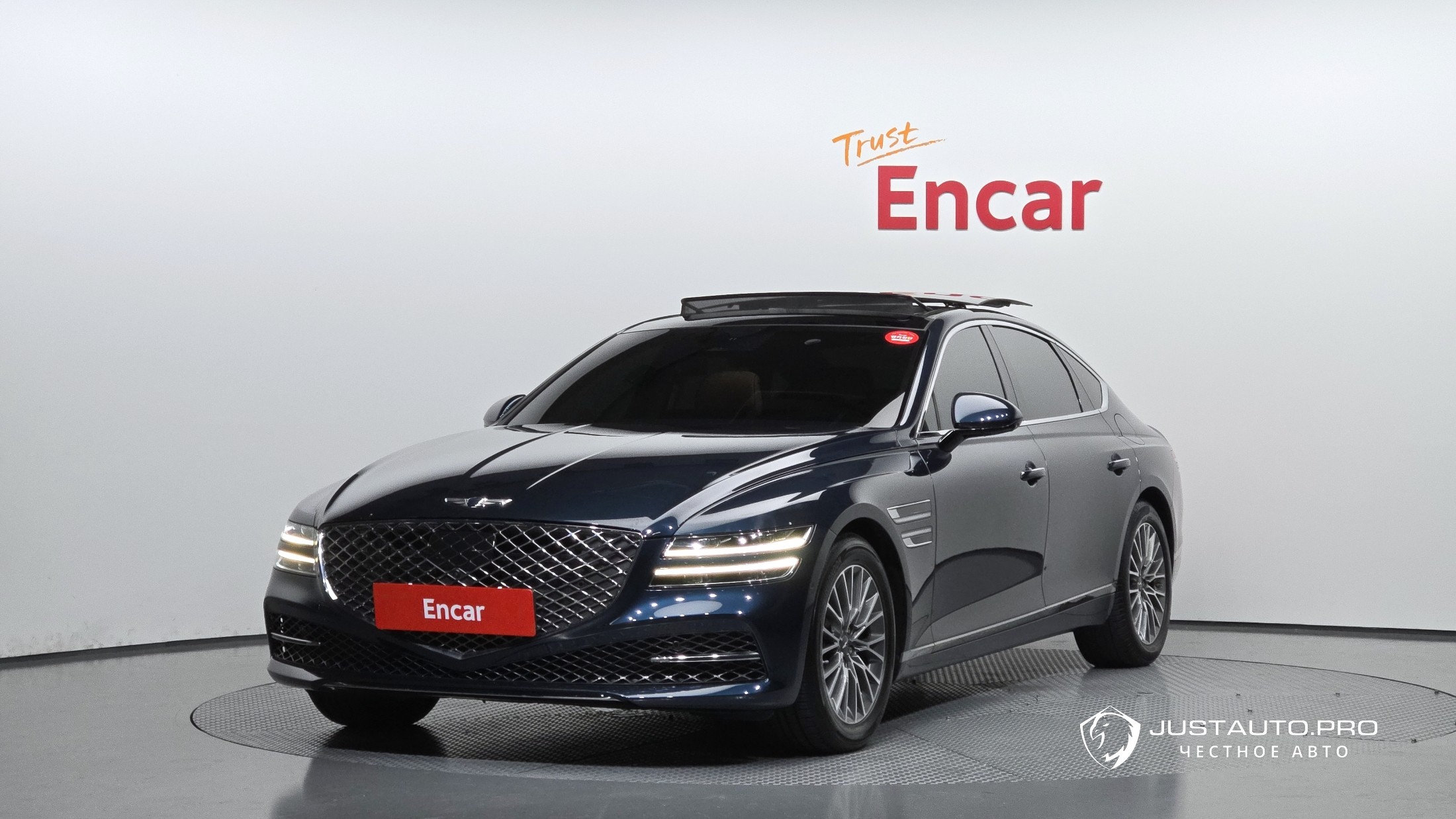 Автомобиль Genesis G80