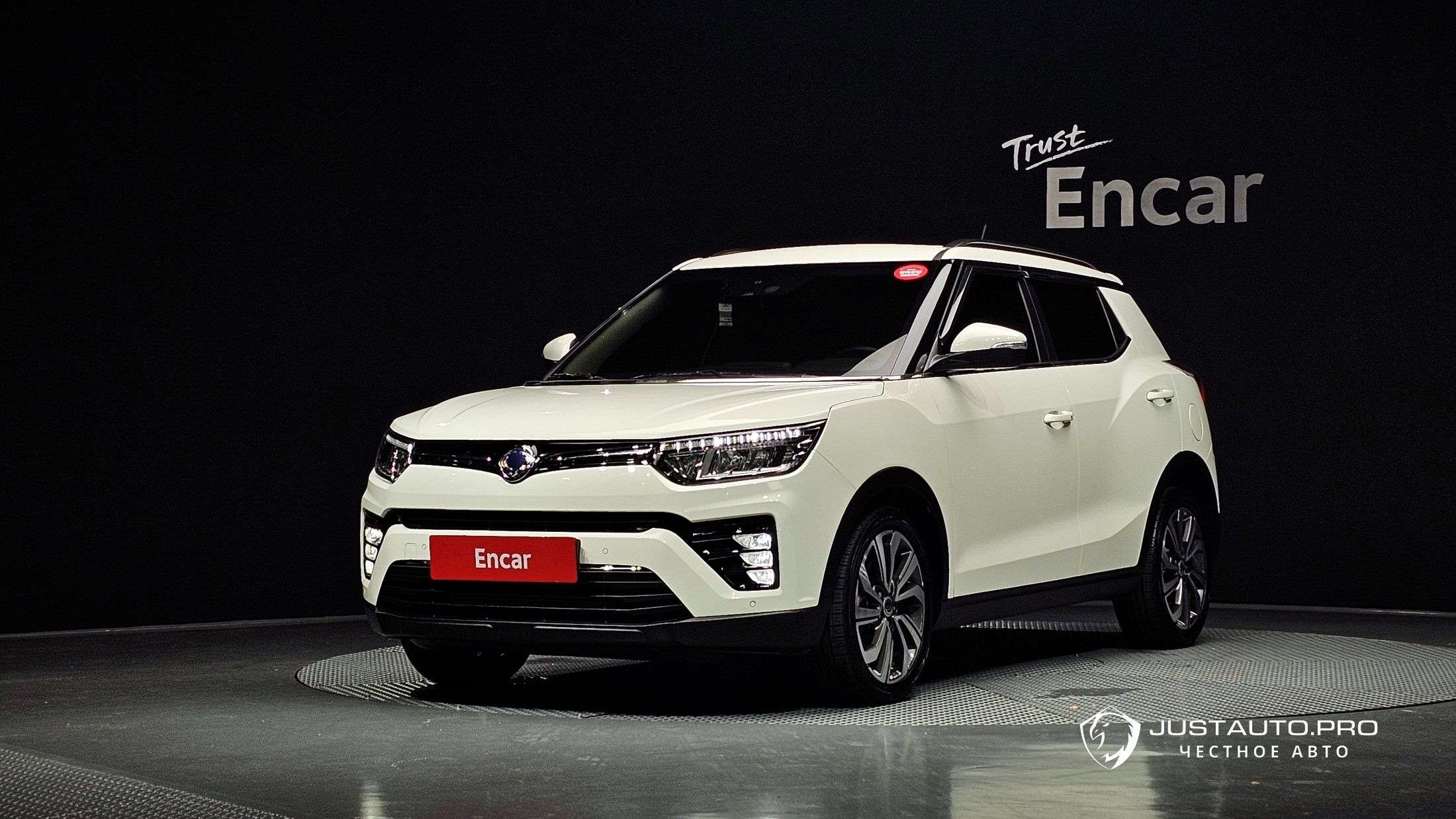 Автомобиль KG_Mobility_Ssangyong TIBOLI