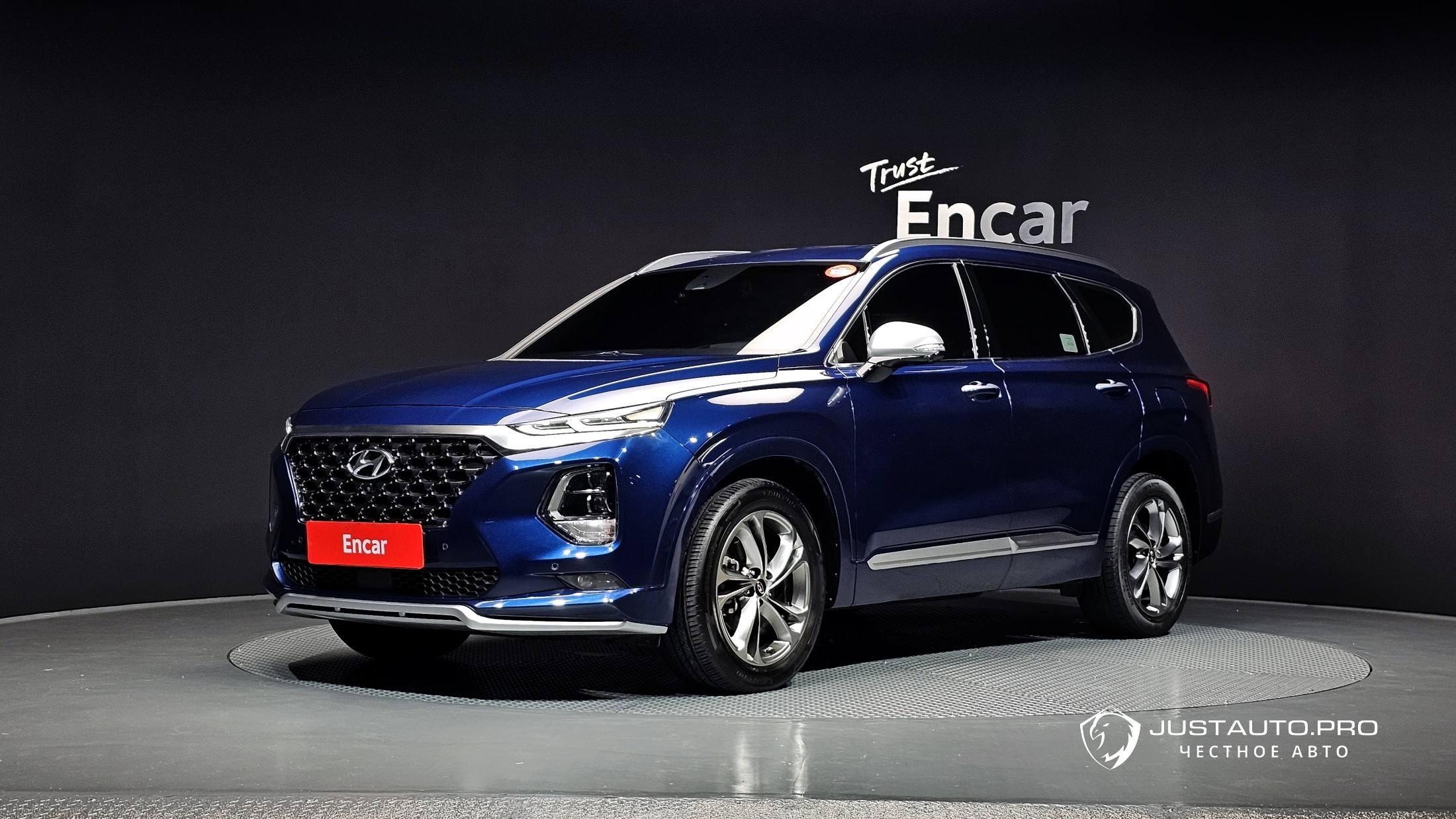 Автомобиль Hyundai Santafe