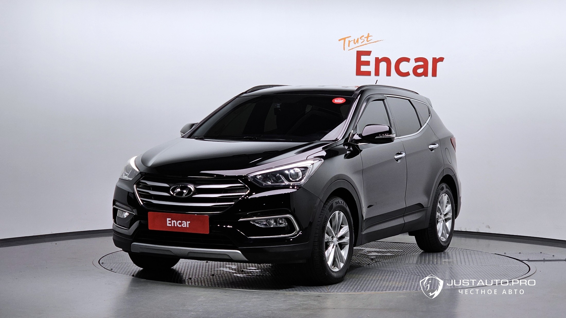 Автомобиль Hyundai Santafe