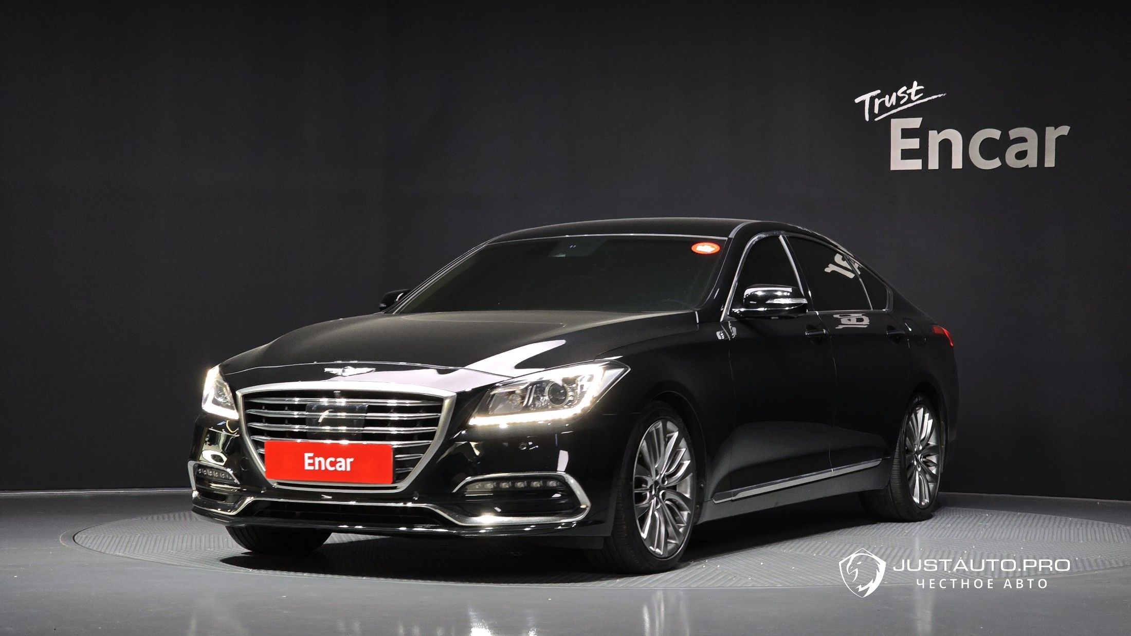 Автомобиль Genesis G80