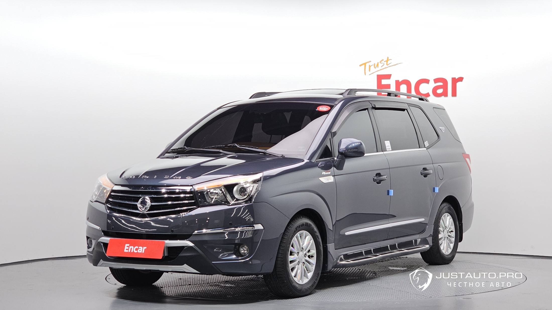 Автомобиль KG_Mobility_Ssangyong KORANDO