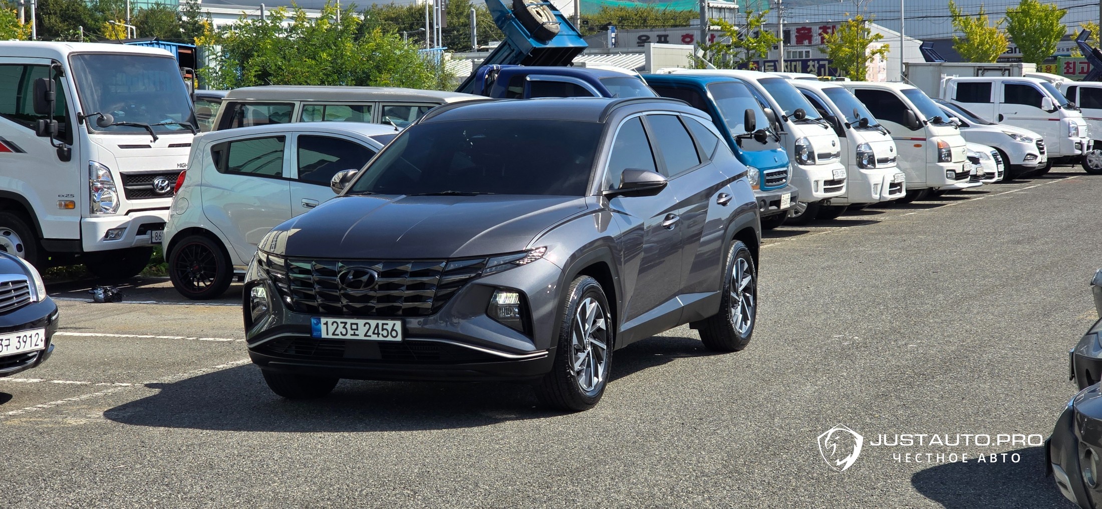 Автомобиль Hyundai Tucson