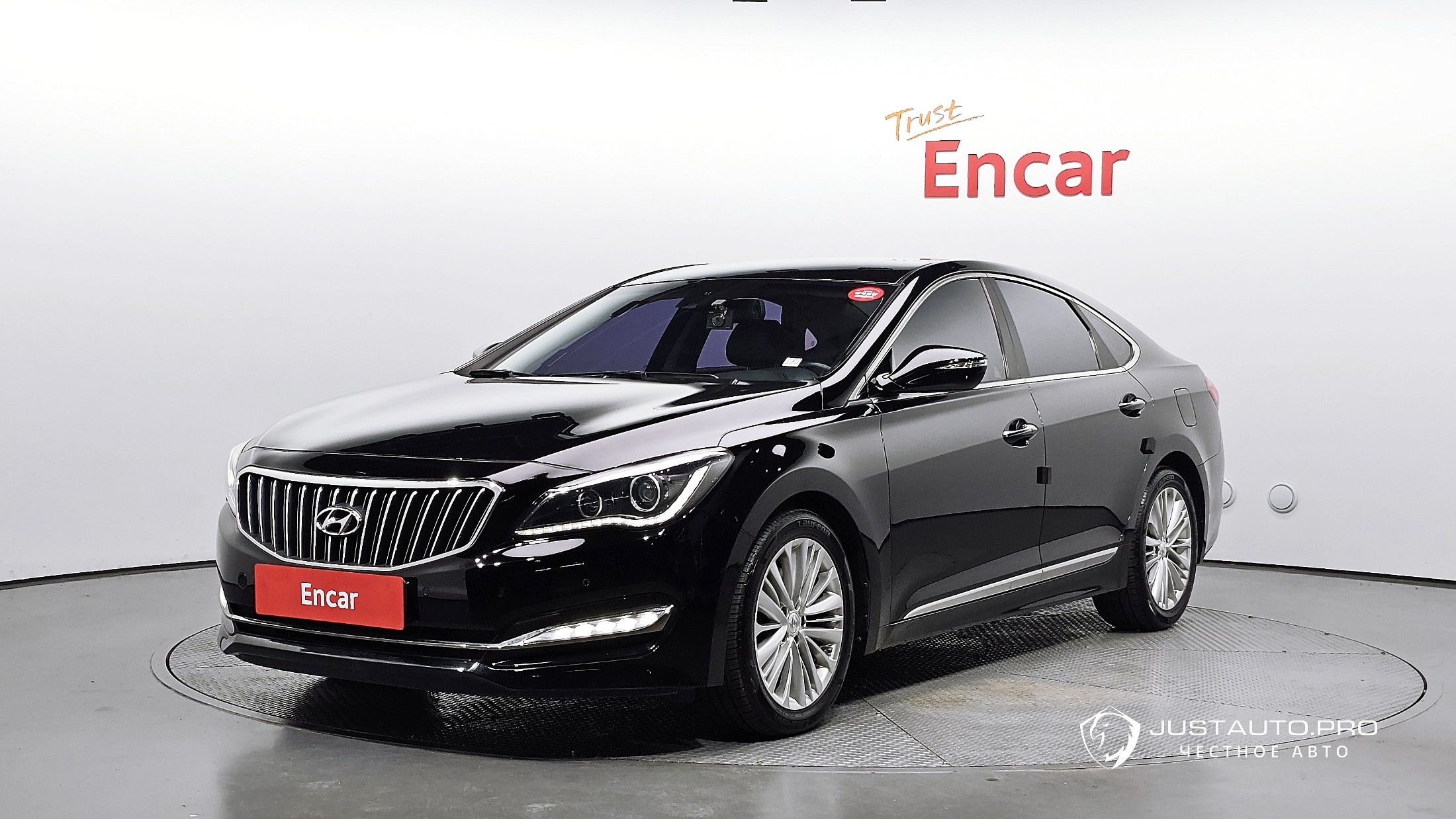 Автомобиль Hyundai Aslan