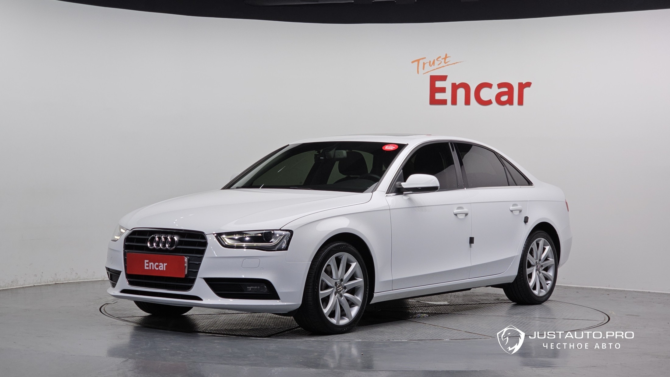 Автомобиль Audi A4