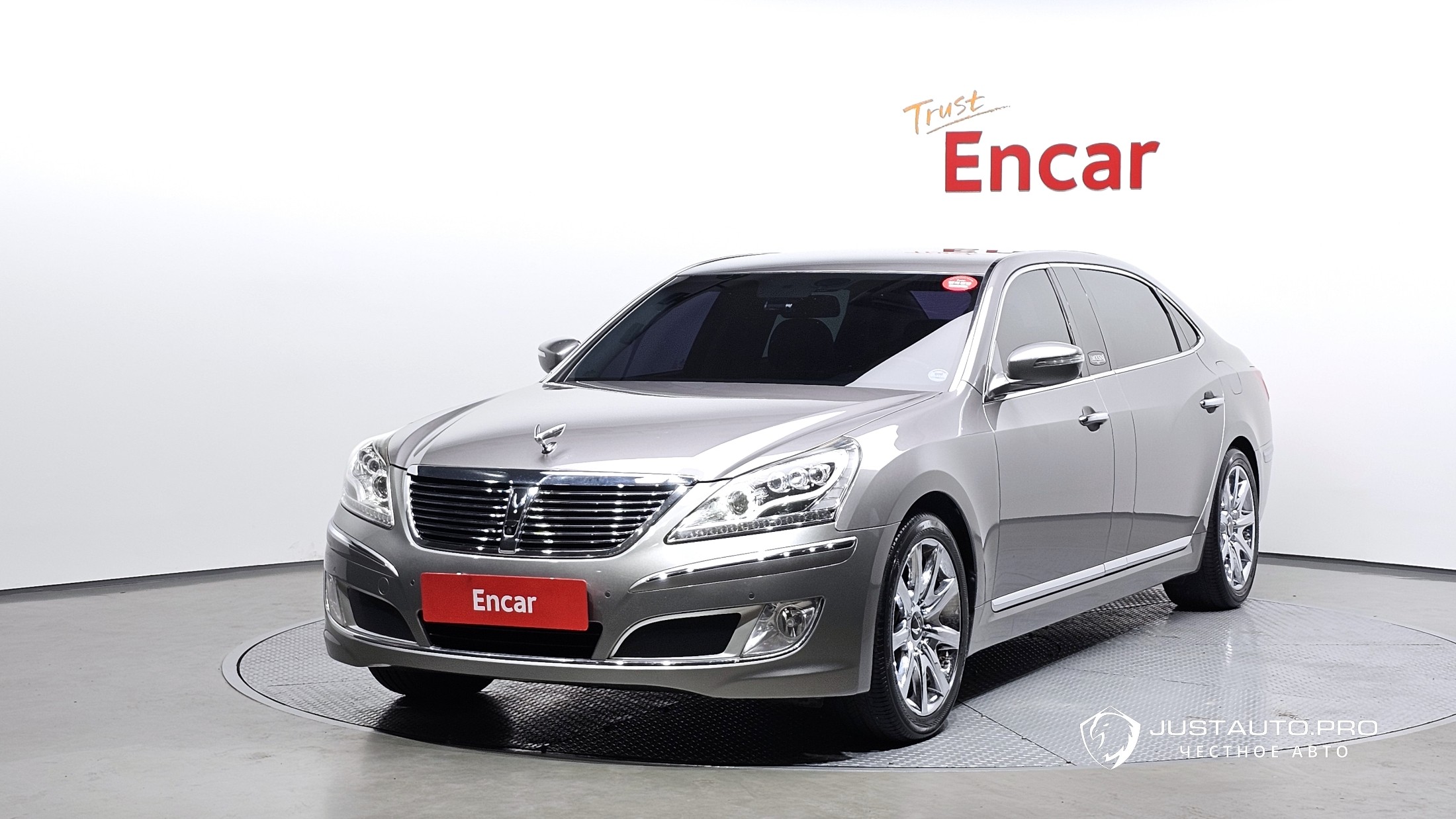 Автомобиль Hyundai Equus