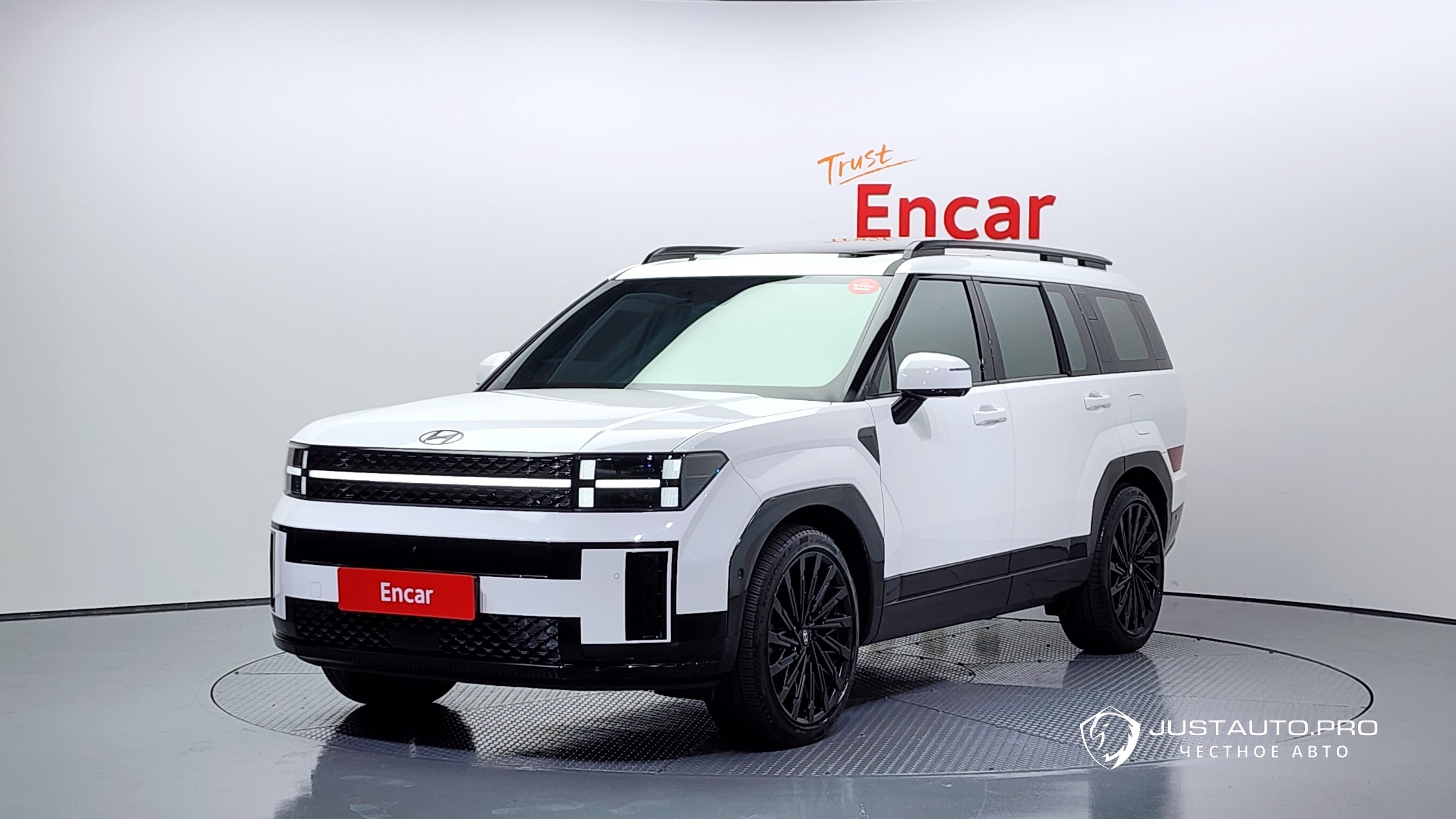 Автомобиль Hyundai Santafe