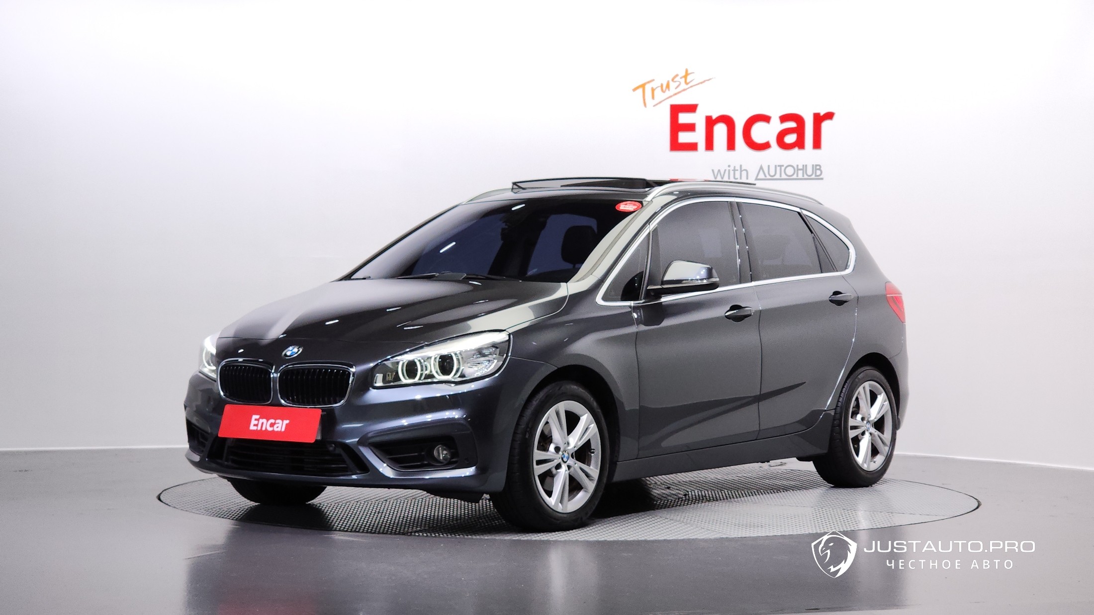 Автомобиль BMW 2-Series