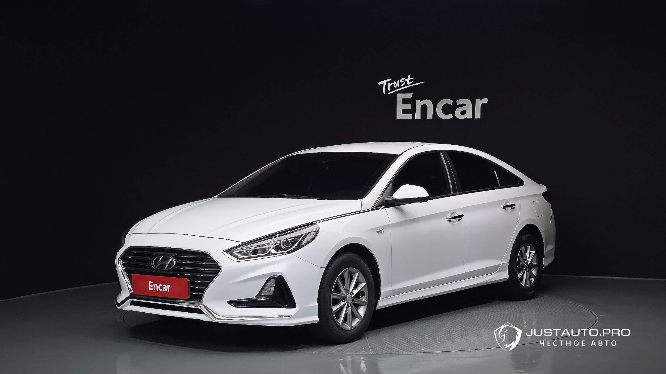 Автомобиль Hyundai Sonata