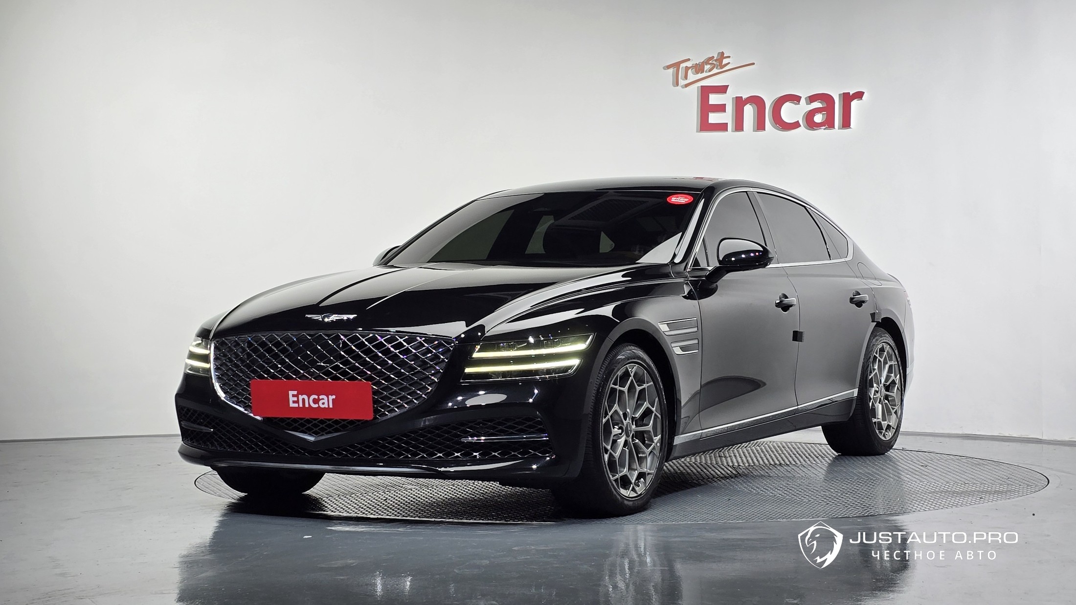 Автомобиль Genesis G80