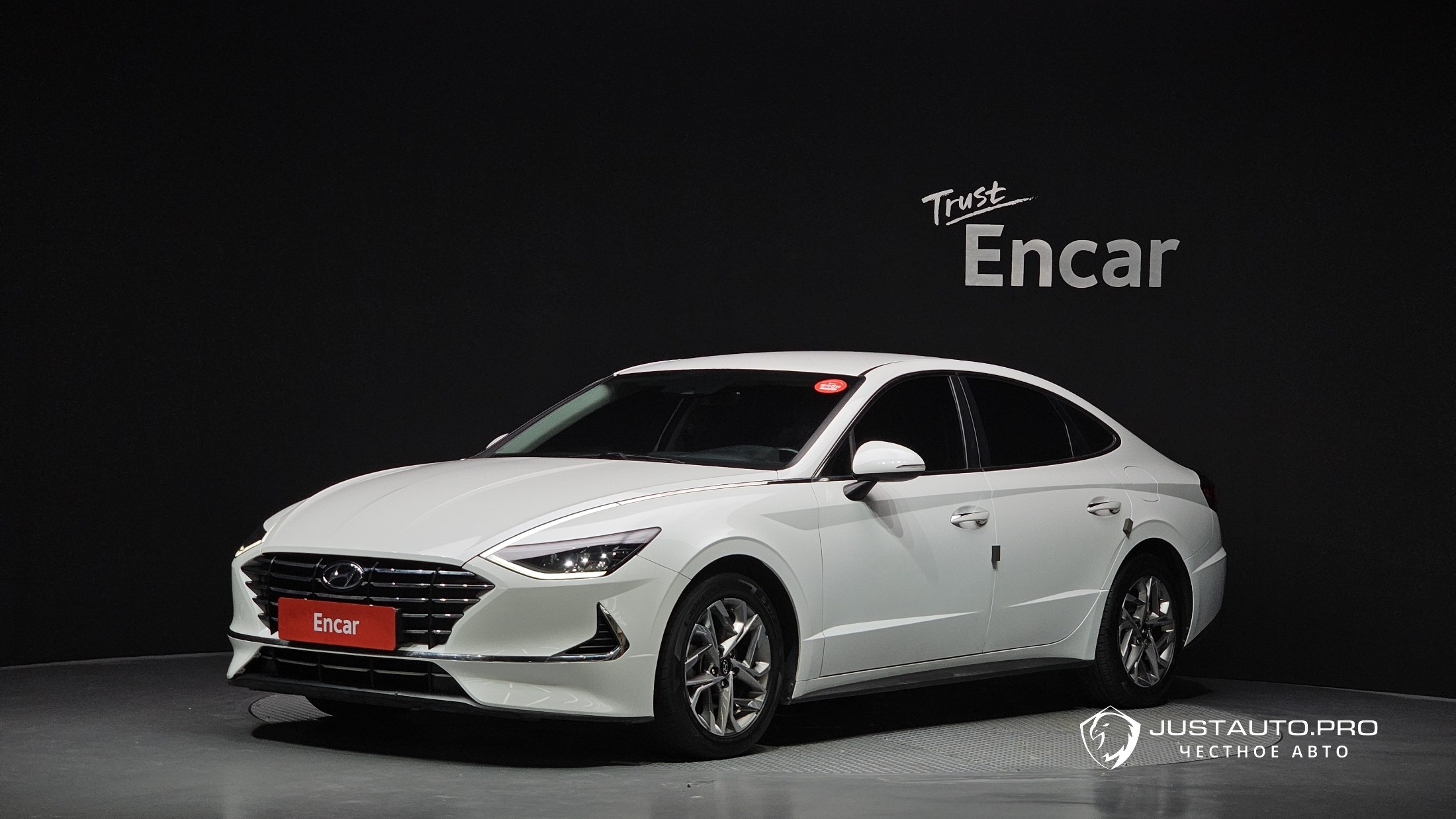 Автомобиль Hyundai Sonata