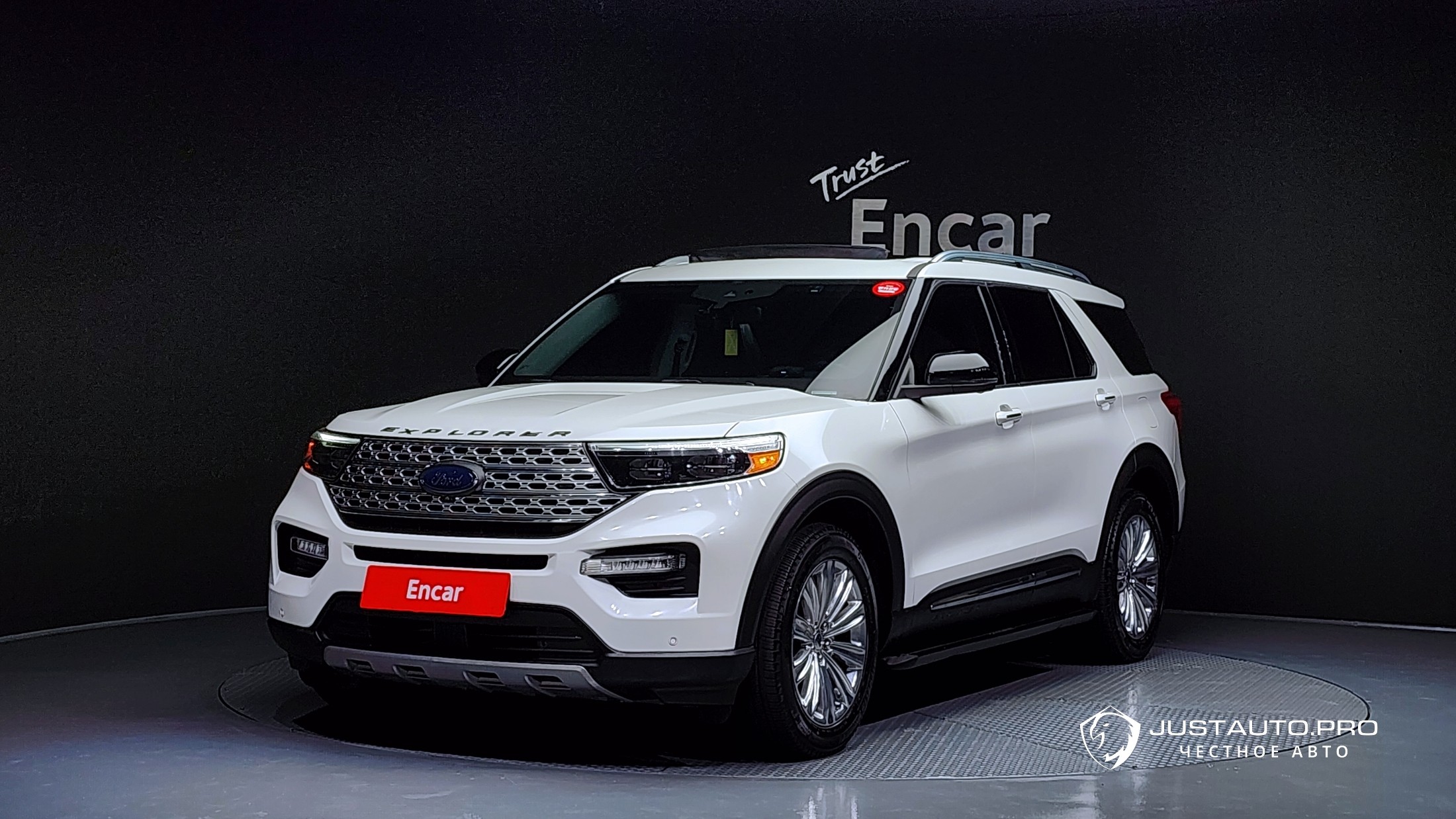 Автомобиль Ford Explorer