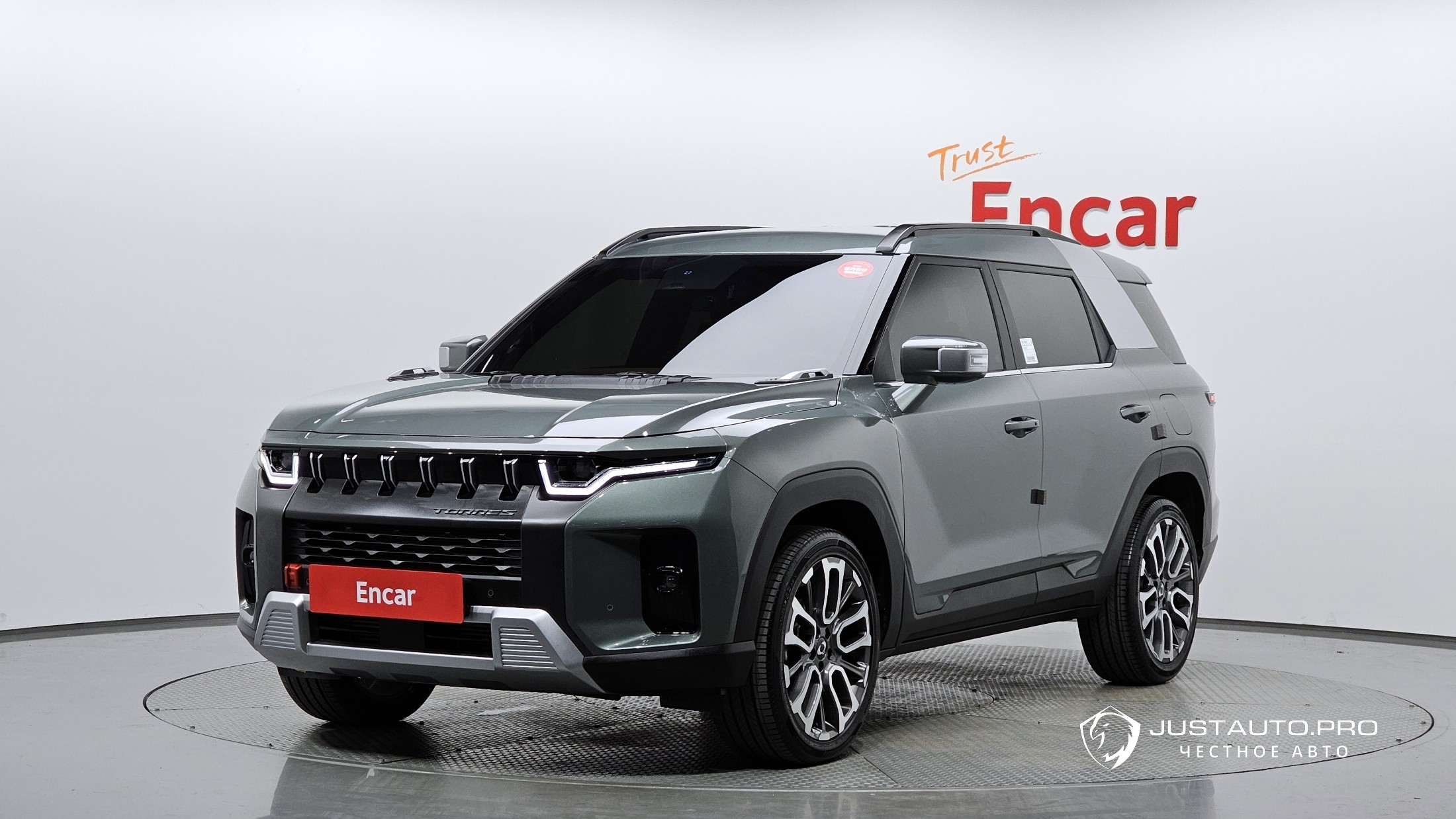 Автомобиль KG_Mobility_Ssangyong Torres