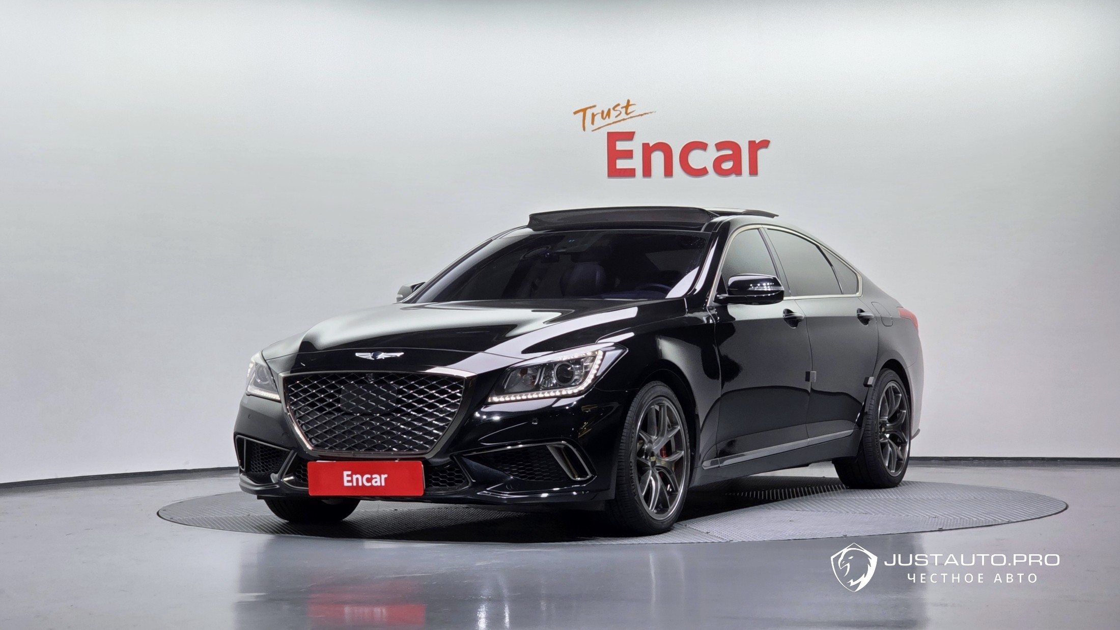 Автомобиль Hyundai Genesis