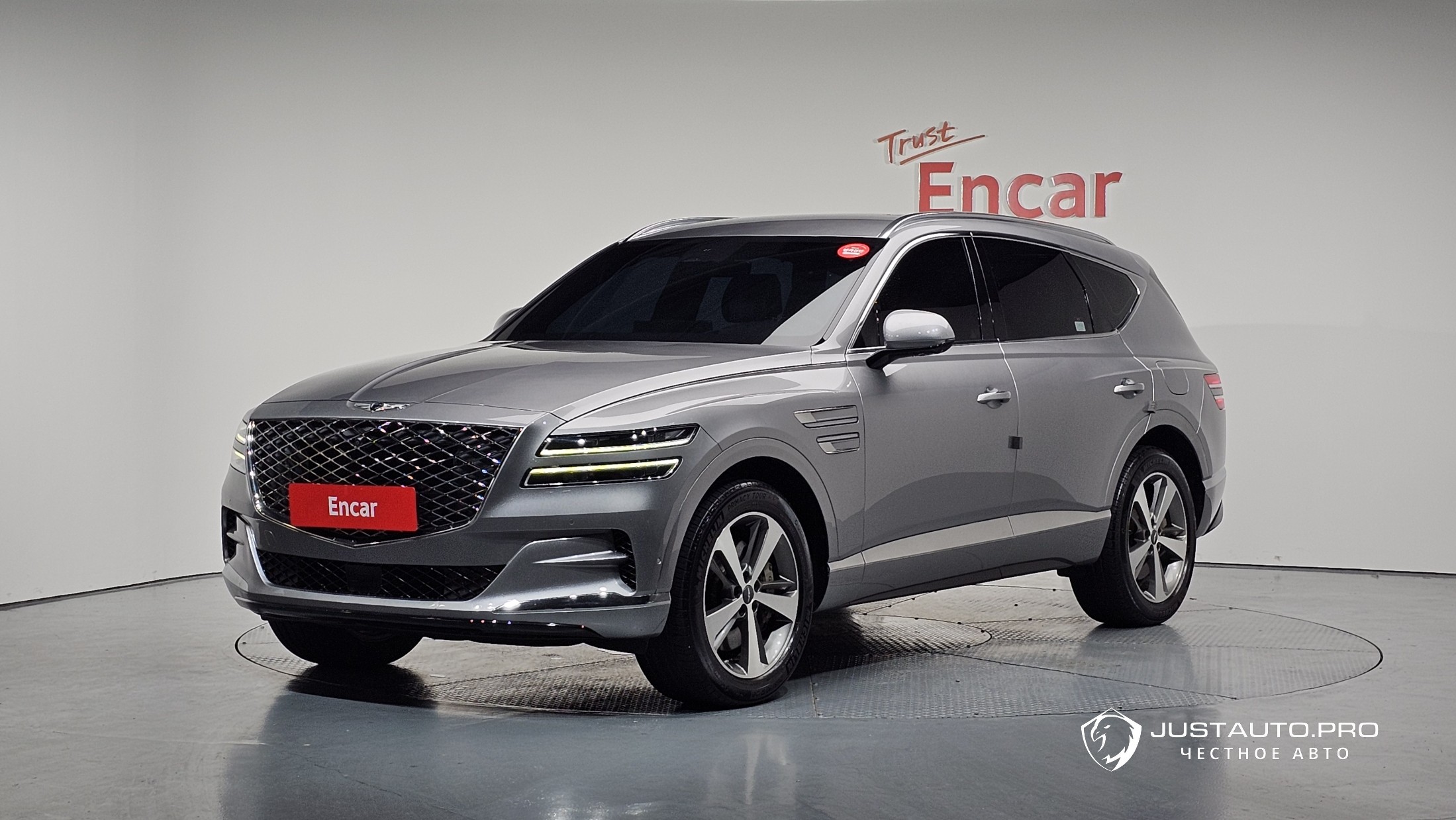 Автомобиль Genesis GV80