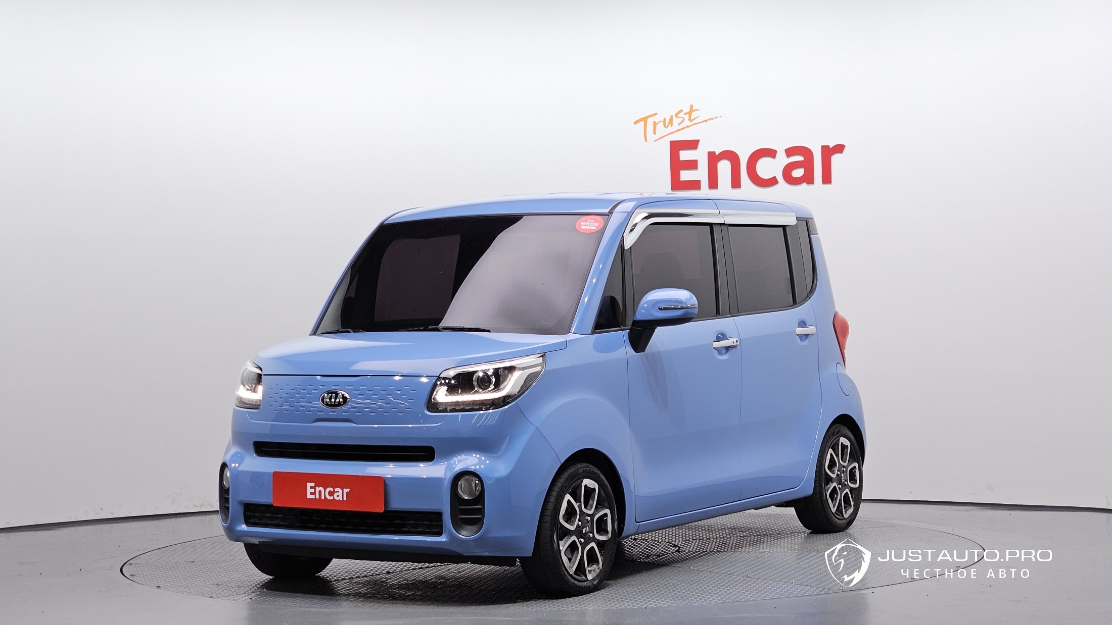 Автомобиль Kia RAY