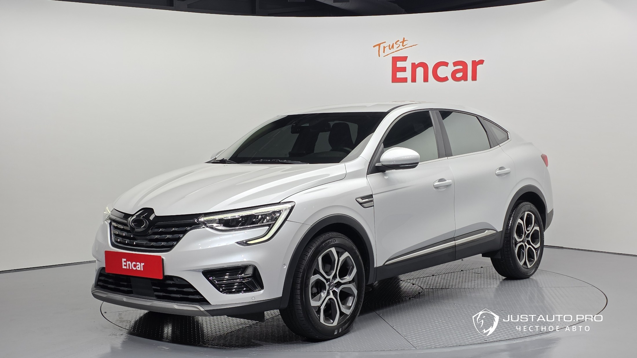 Автомобиль Renault-KoreaSamsung XM3