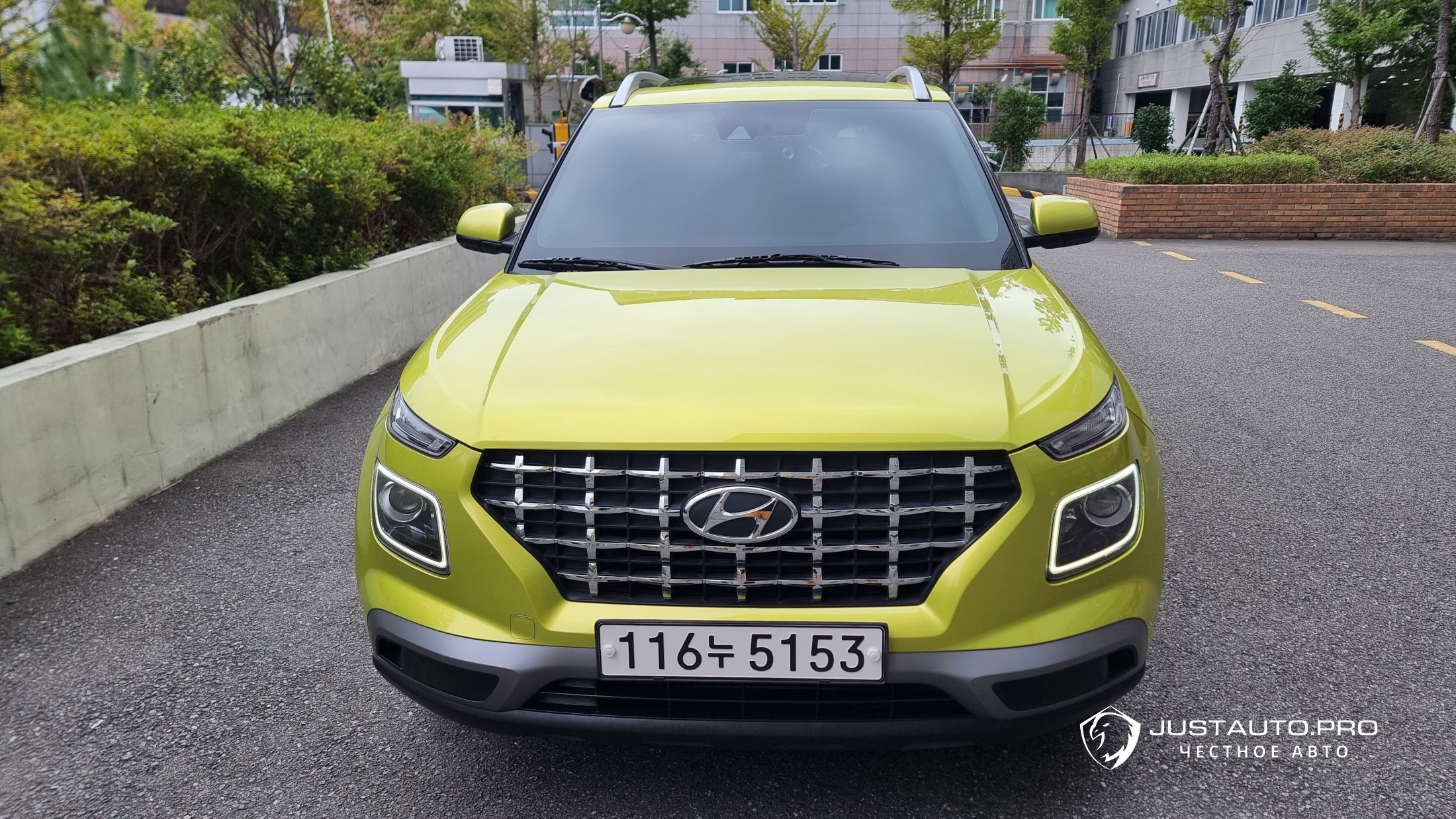 Автомобиль Hyundai Venue