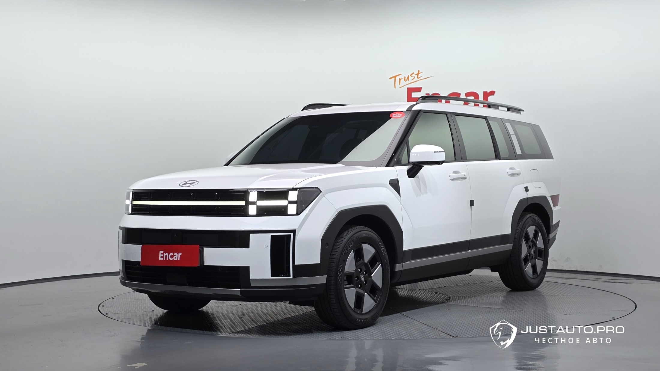 Автомобиль Hyundai Santafe