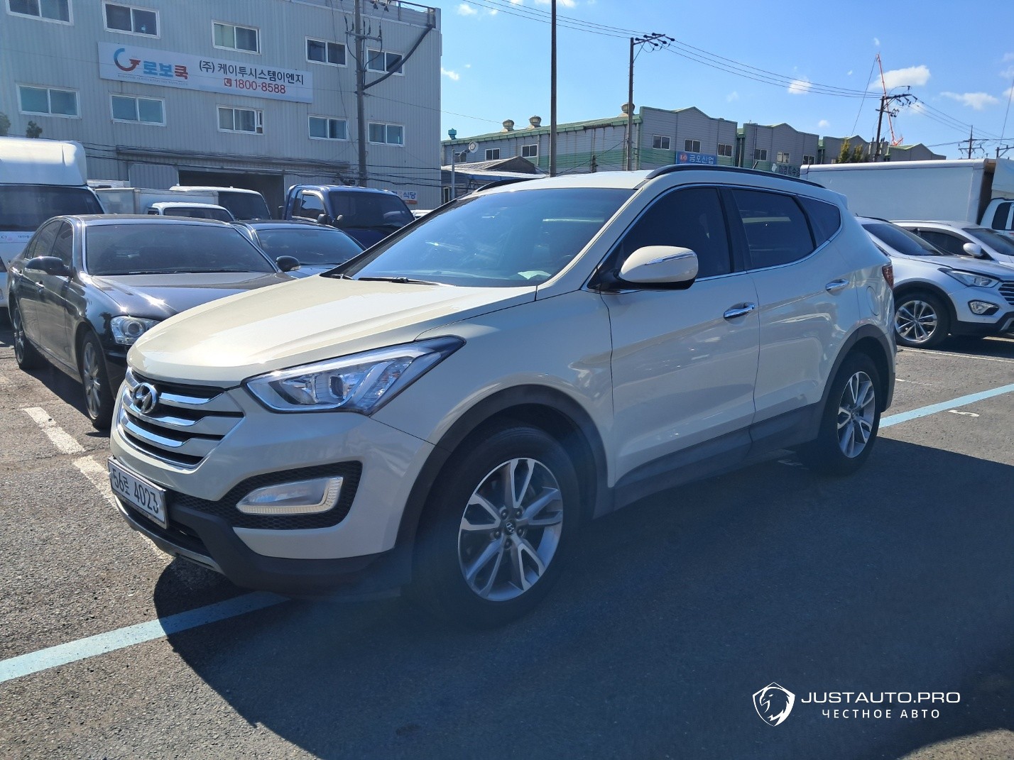 Автомобиль Hyundai Santafe