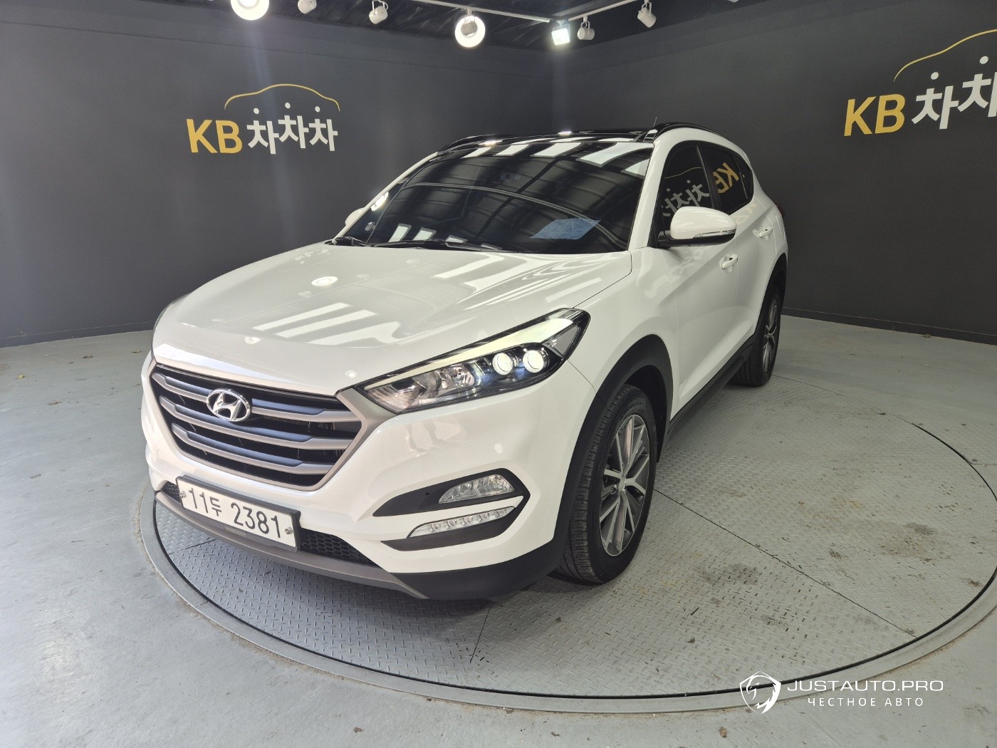 Автомобиль Hyundai Tucson
