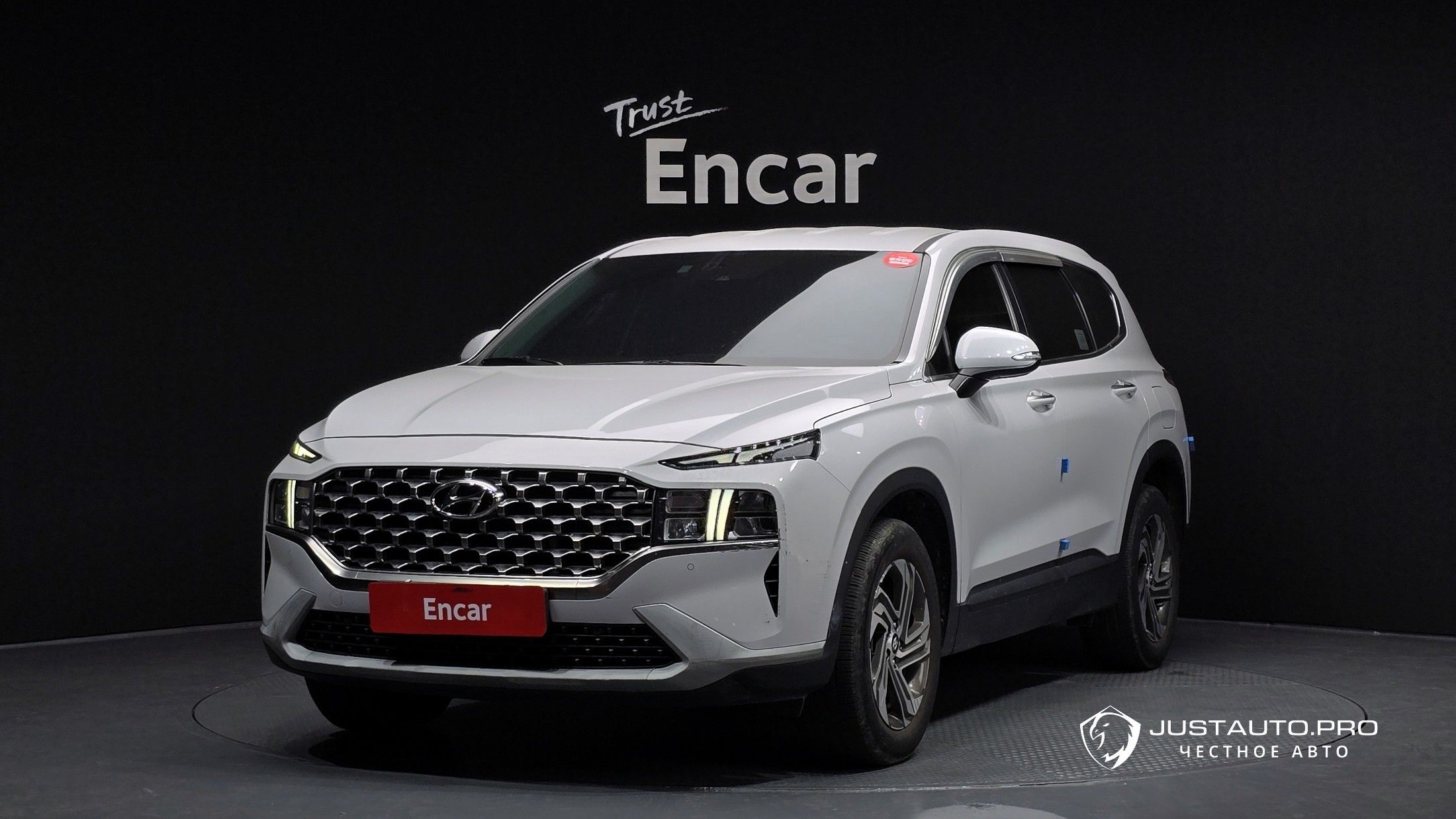 Автомобиль Hyundai Santafe