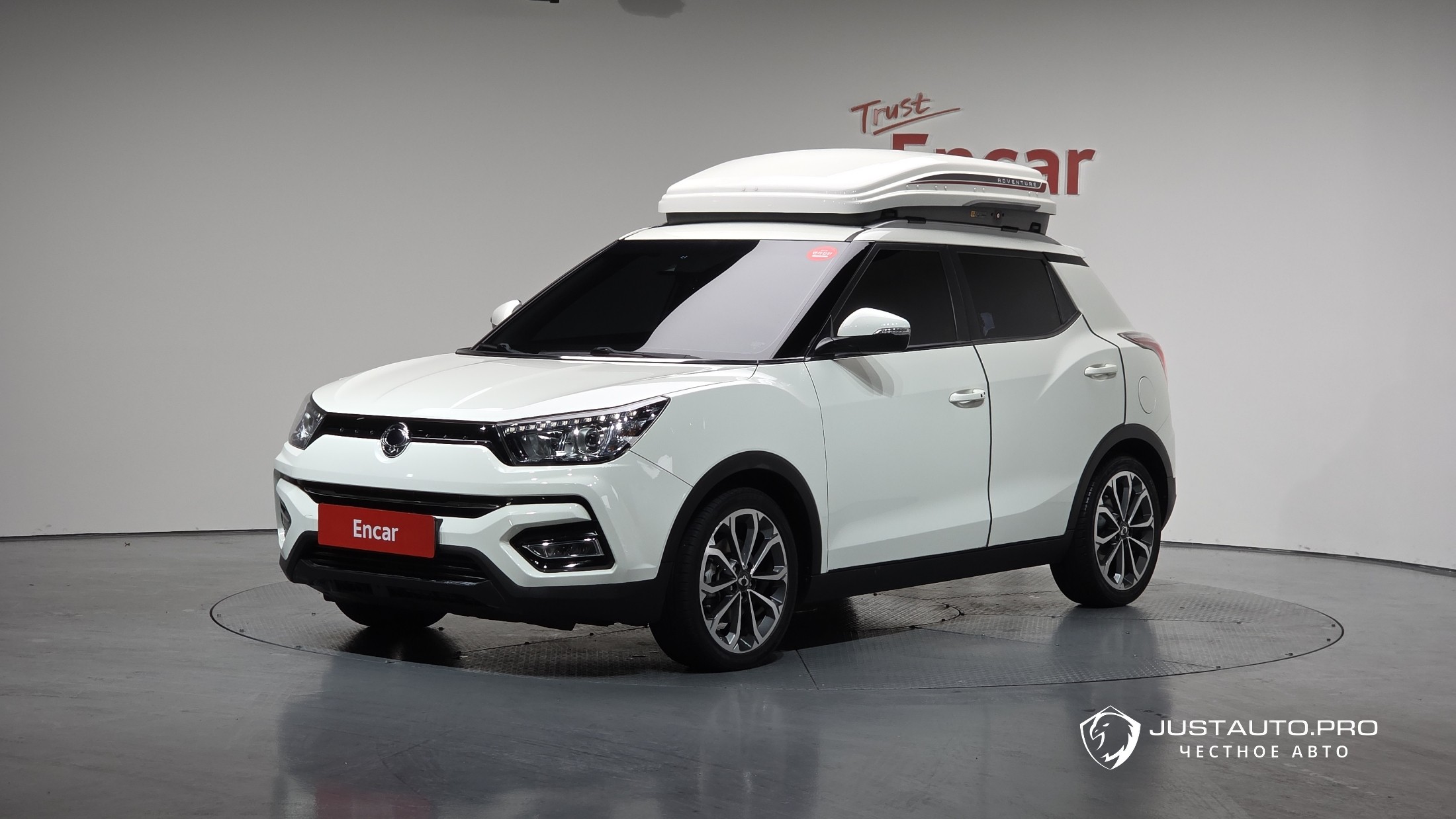 Автомобиль KG_Mobility_Ssangyong TIBOLI