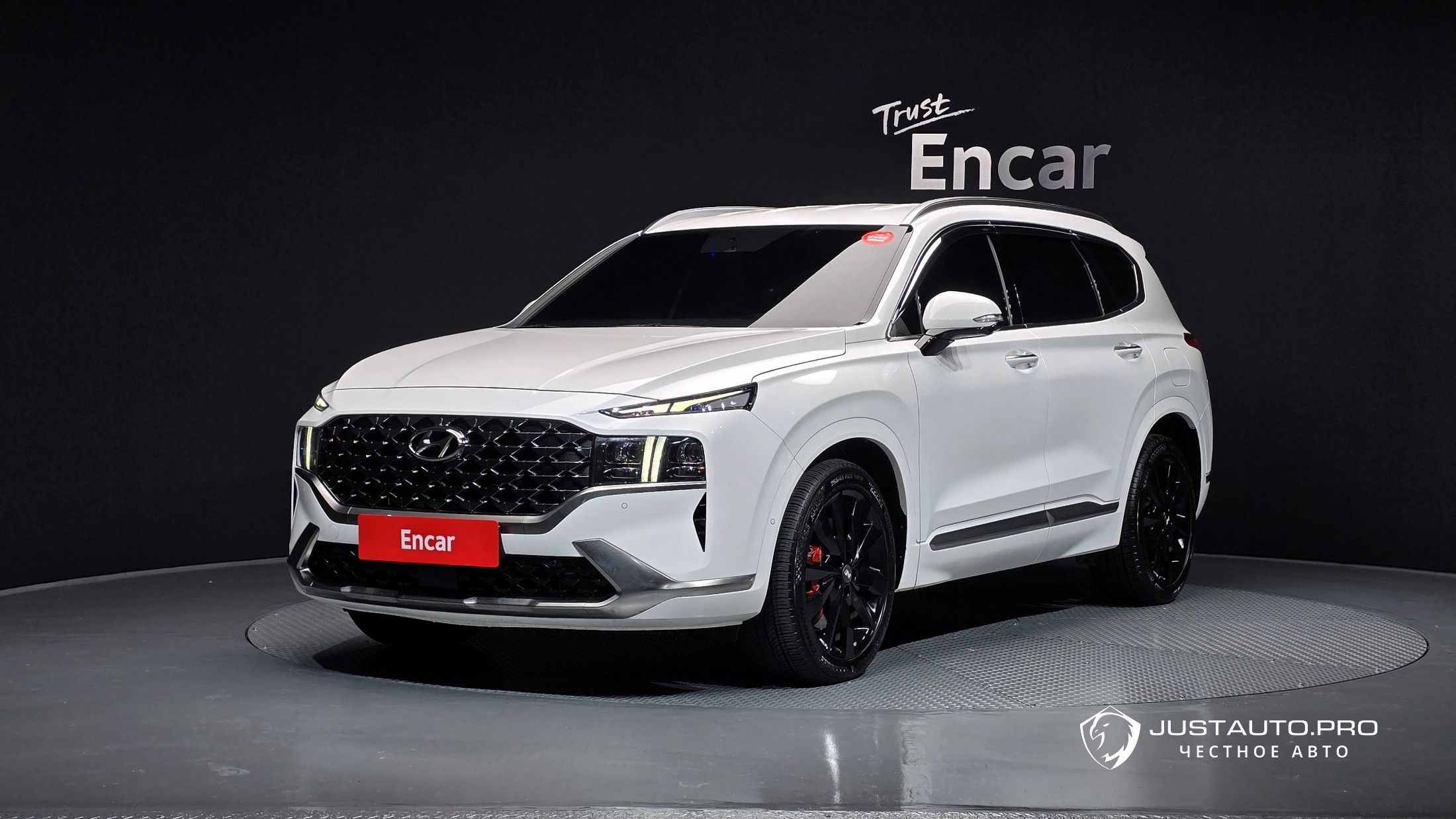 Автомобиль Hyundai Santafe