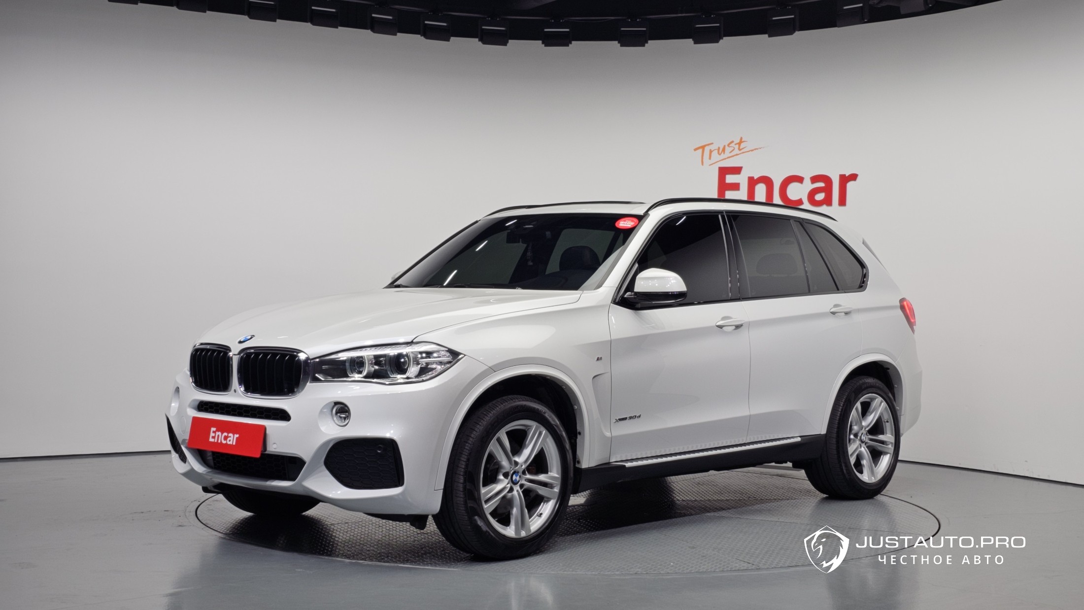 Автомобиль BMW X5
