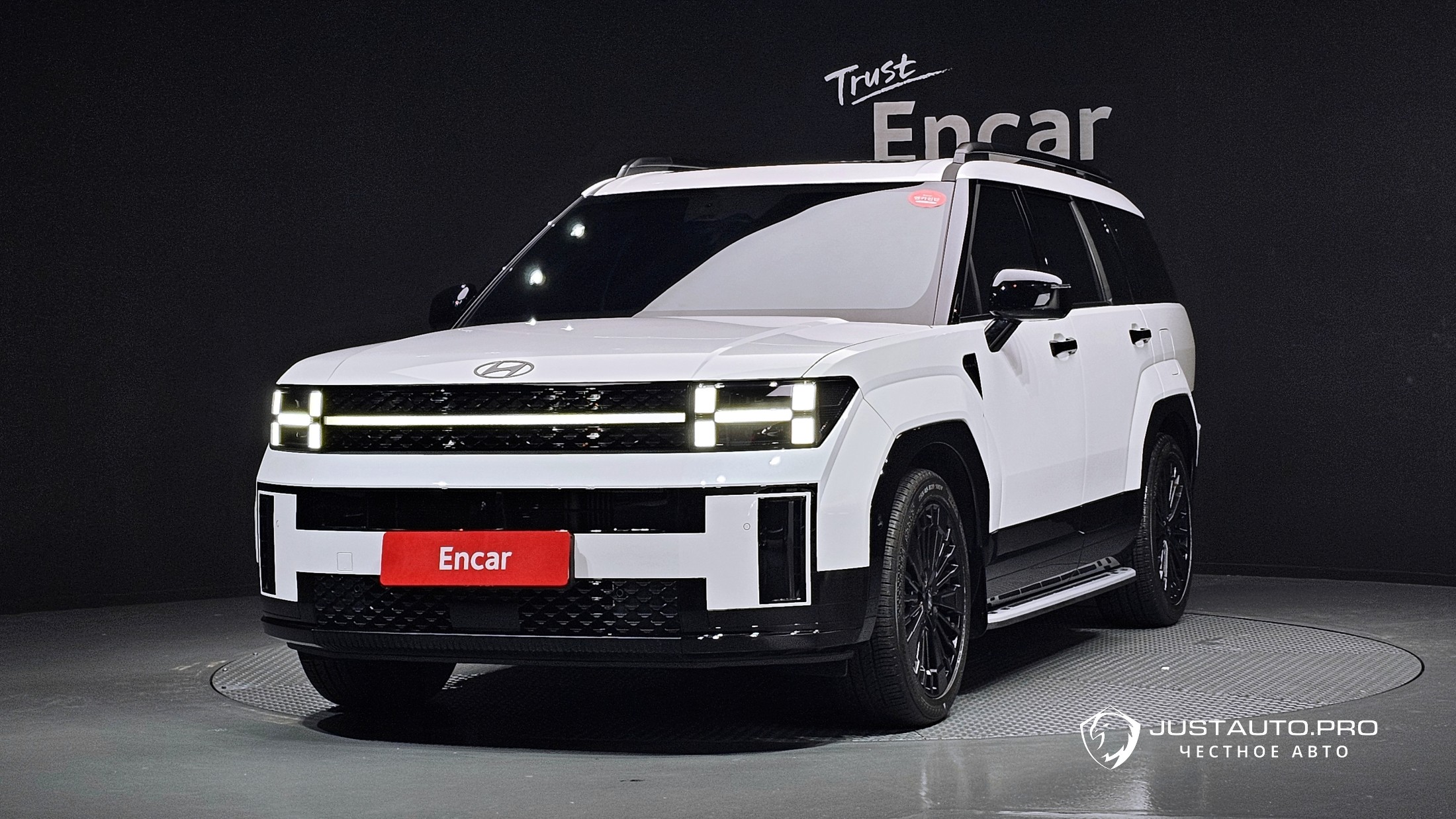 Автомобиль Hyundai Santafe