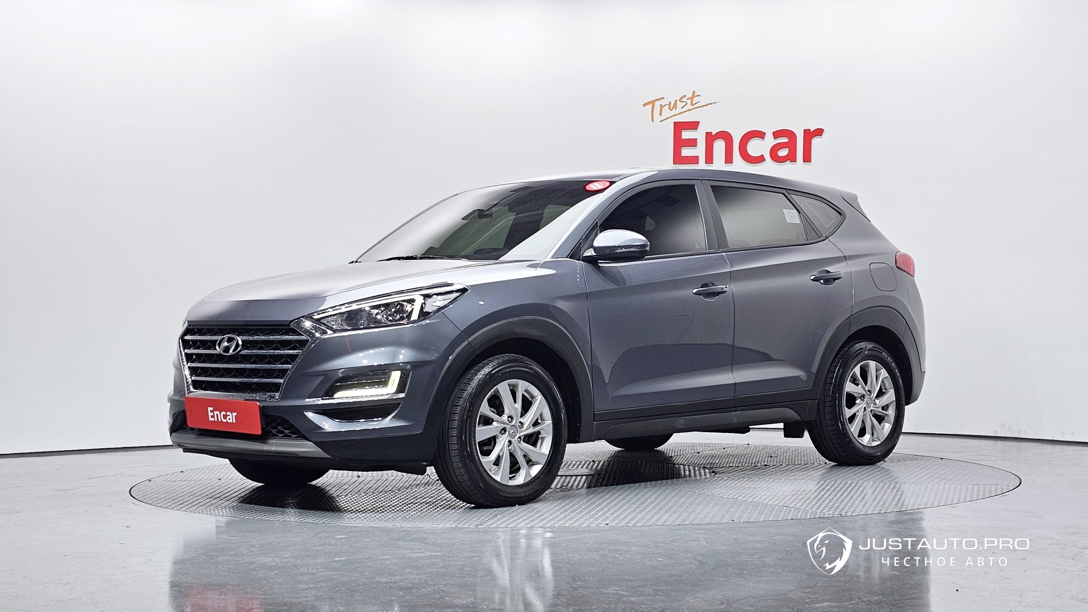 Автомобиль Hyundai Tucson