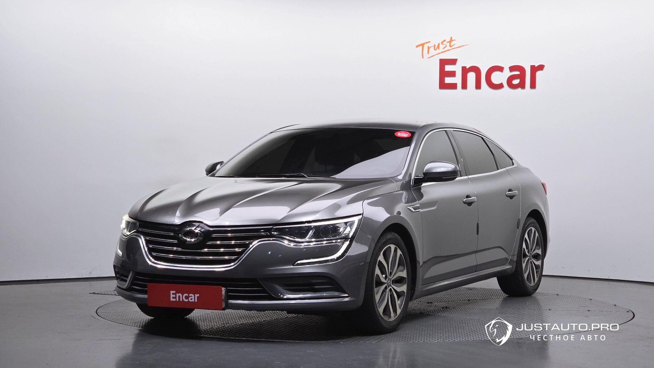 Автомобиль Renault-KoreaSamsung SM6