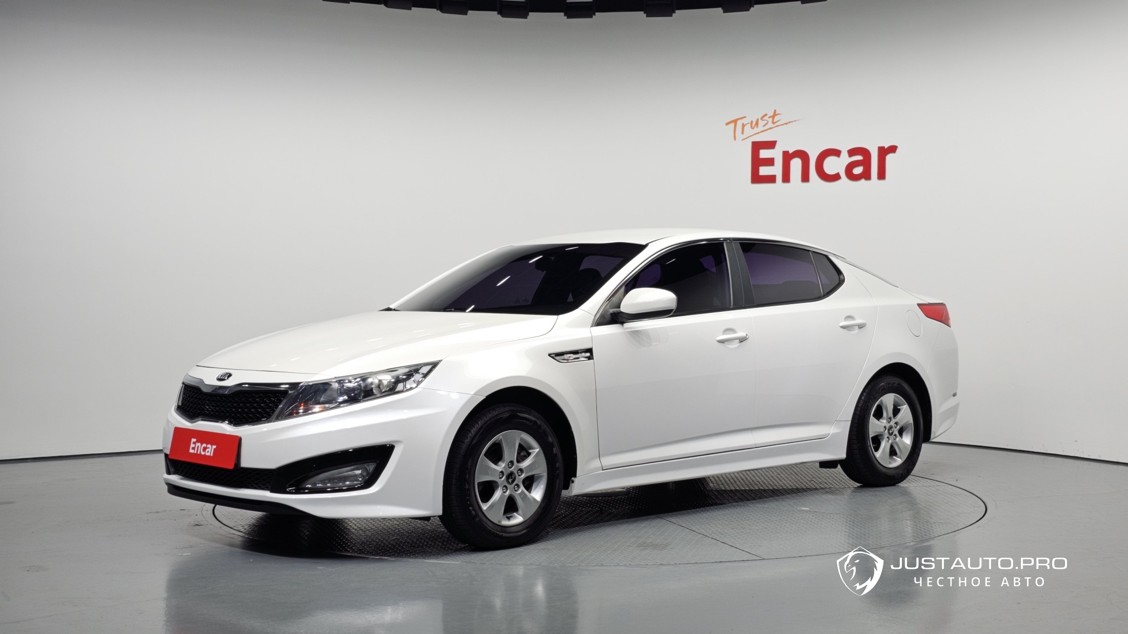 Автомобиль Kia K5
