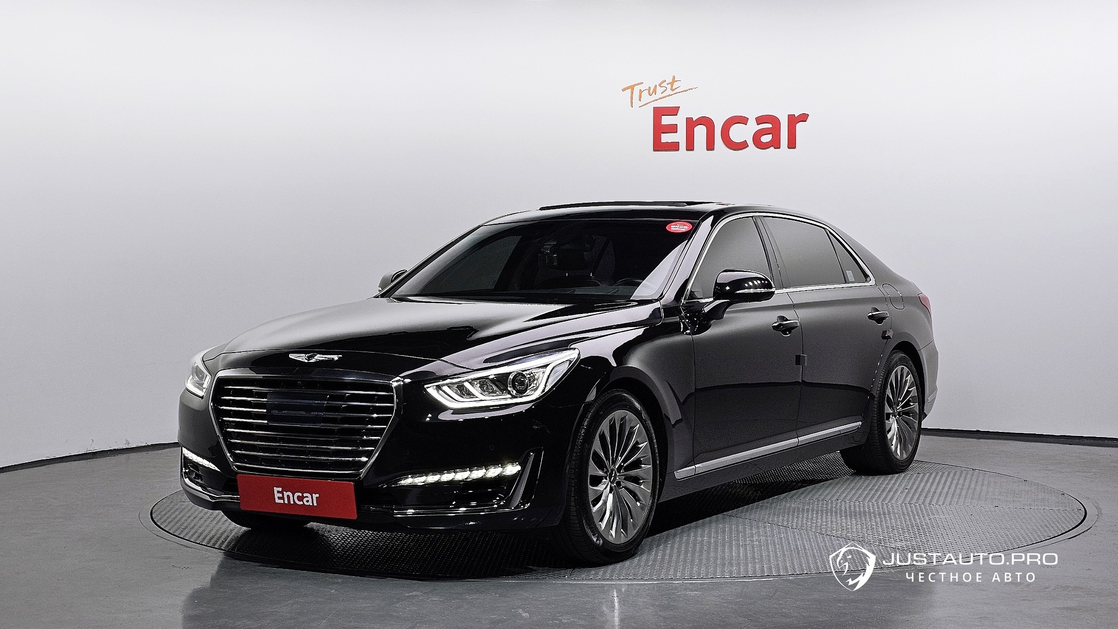 Автомобиль Genesis EQ900