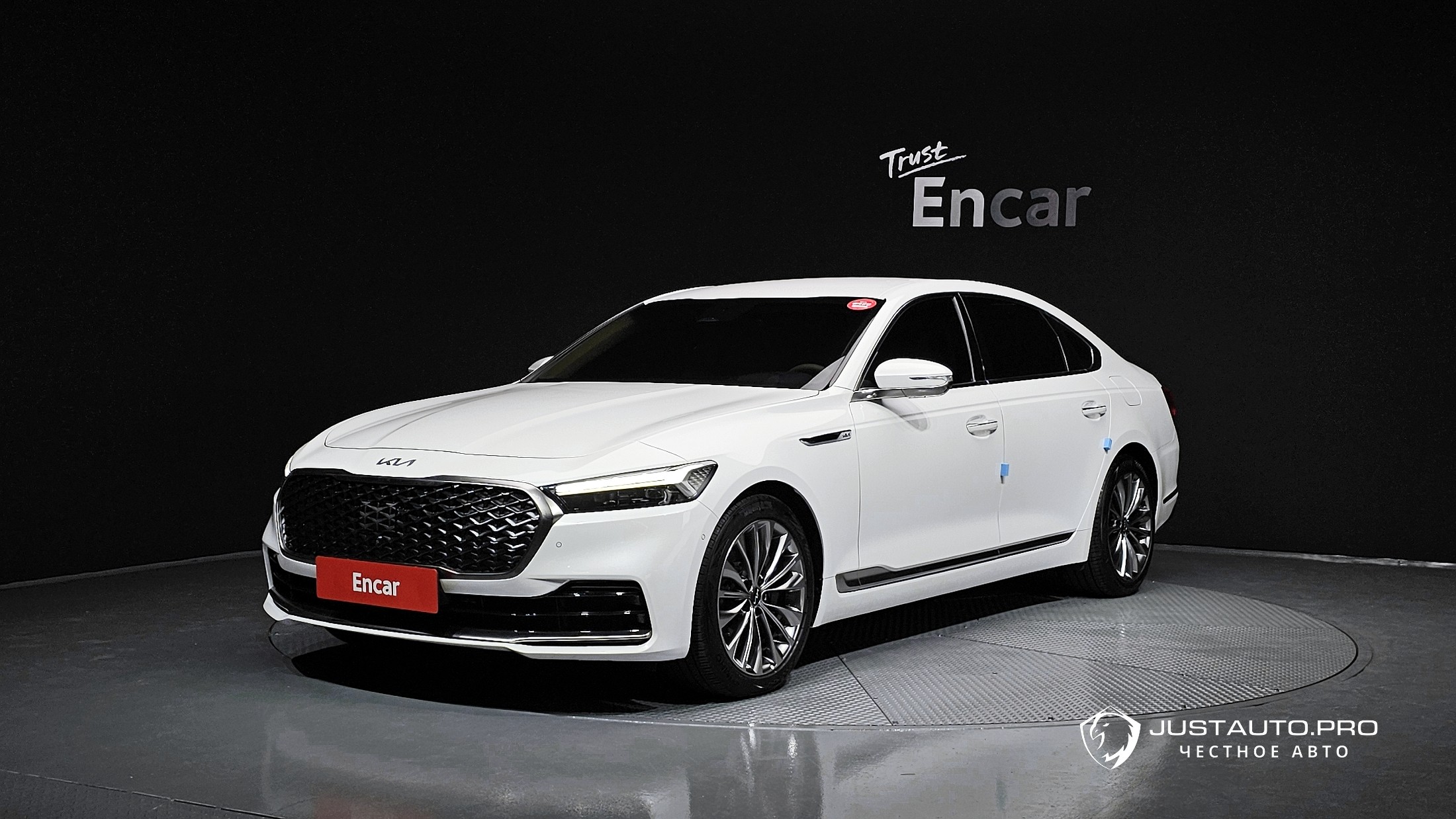 Автомобиль Kia K9